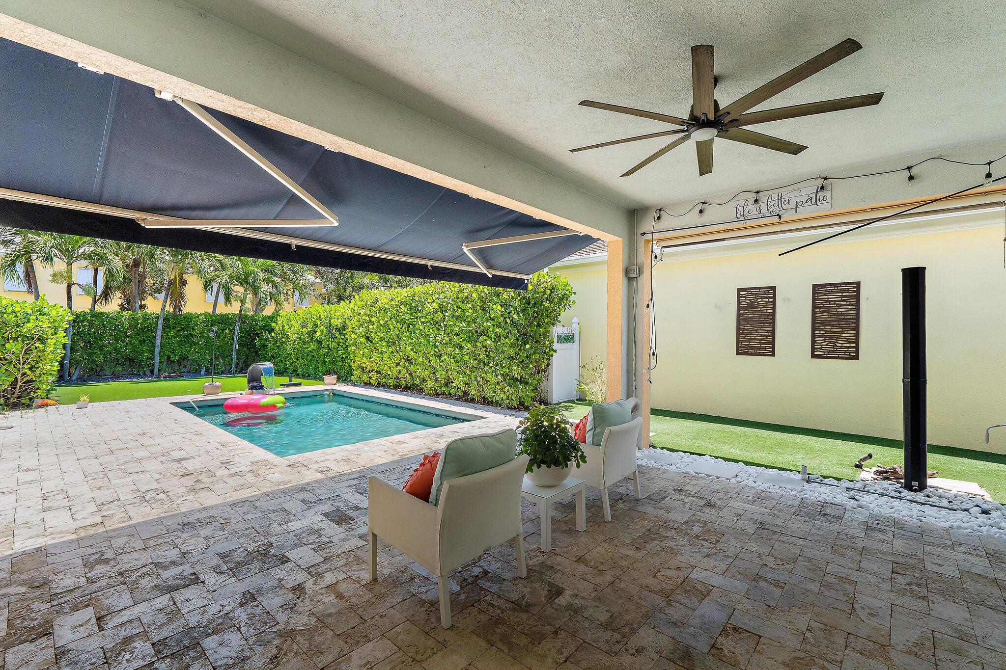 231 Caravelle Drive