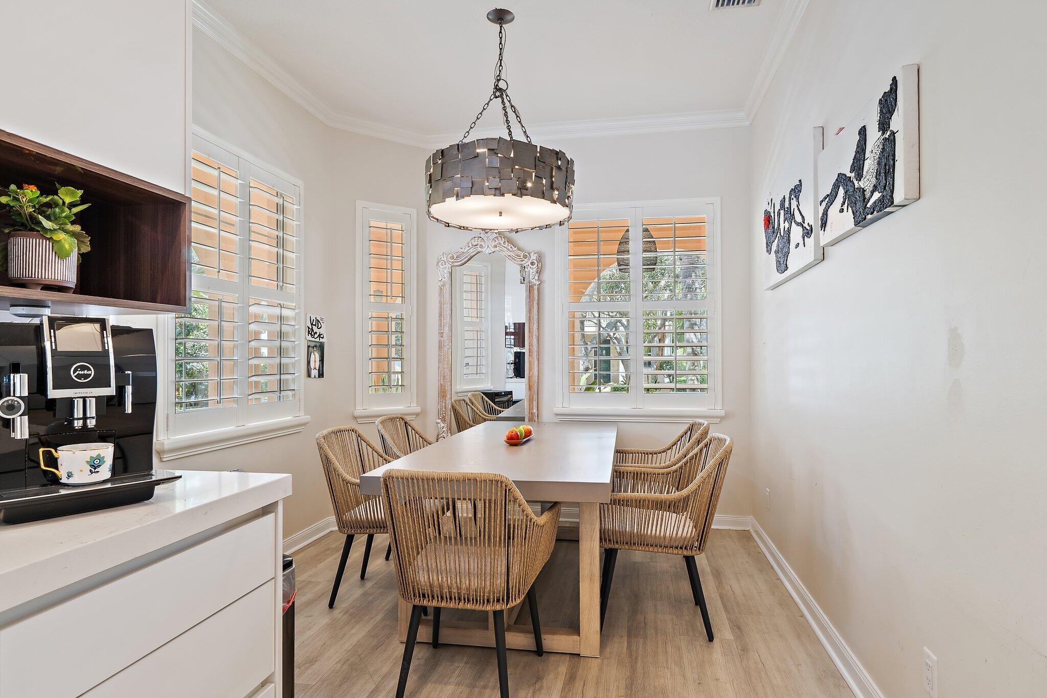 231 Caravelle Drive
