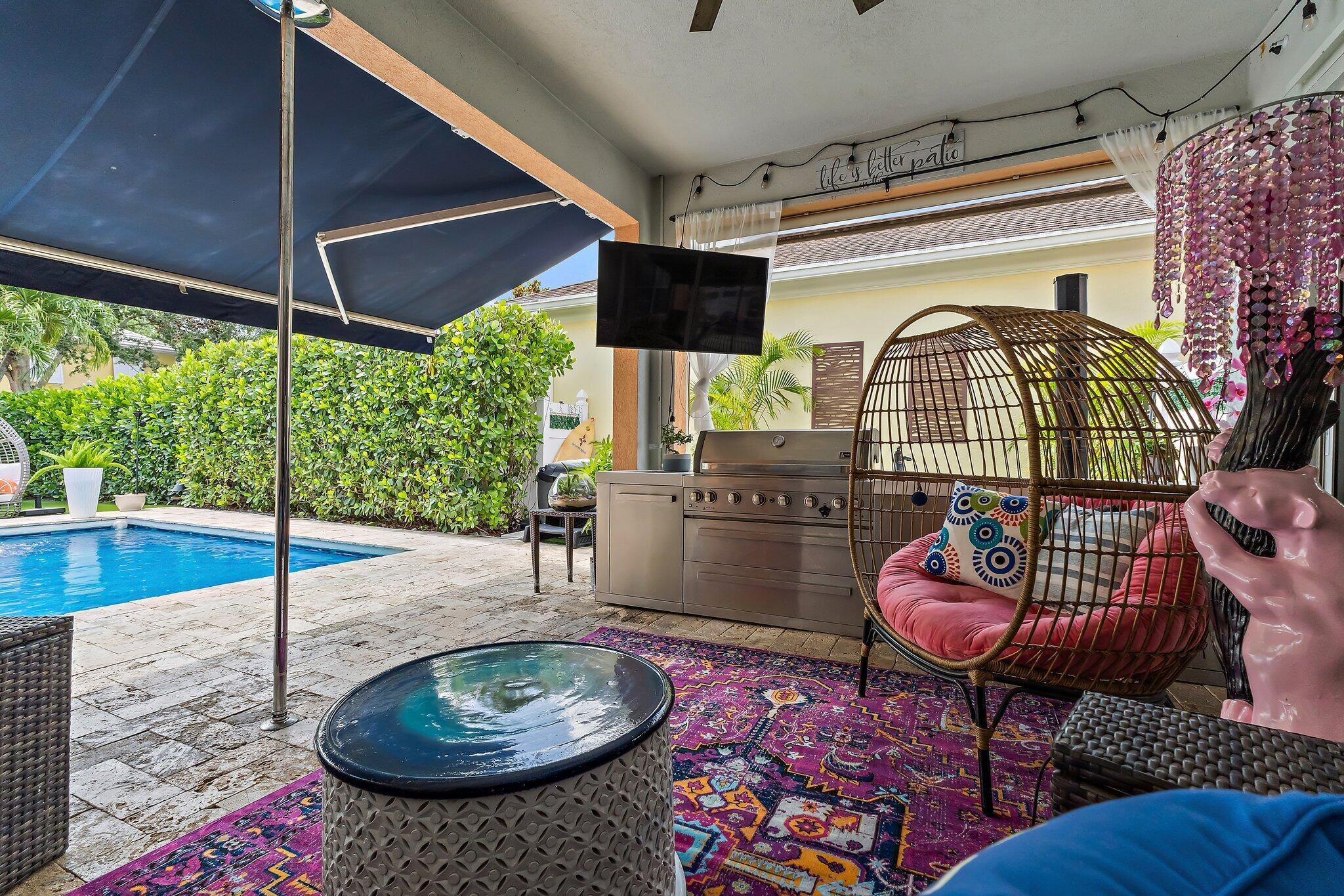 231 Caravelle Drive