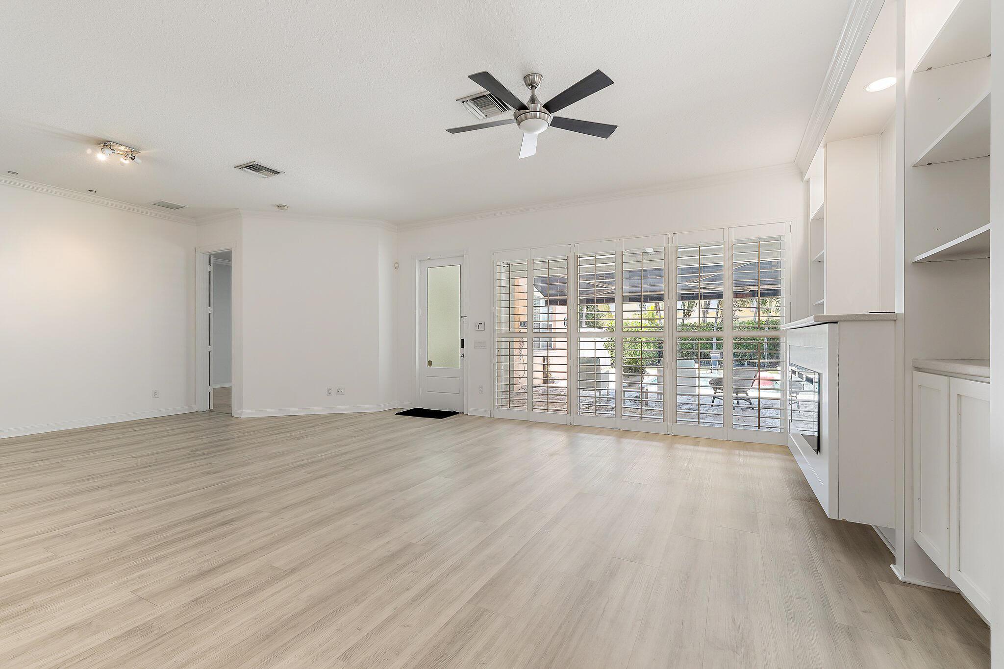 231 Caravelle Drive