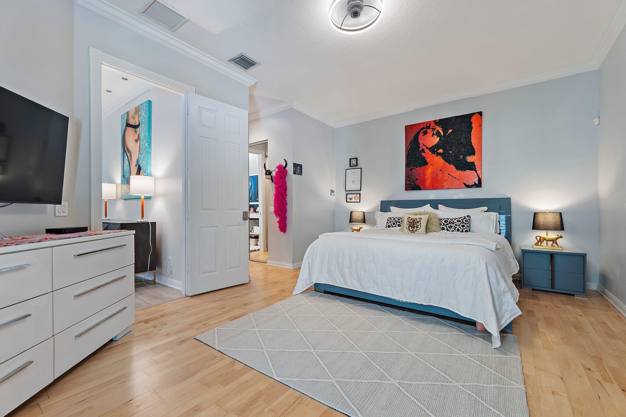 231 Caravelle Drive