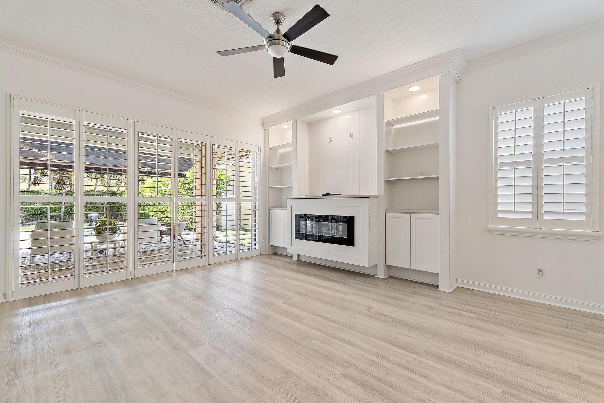 231 Caravelle Drive