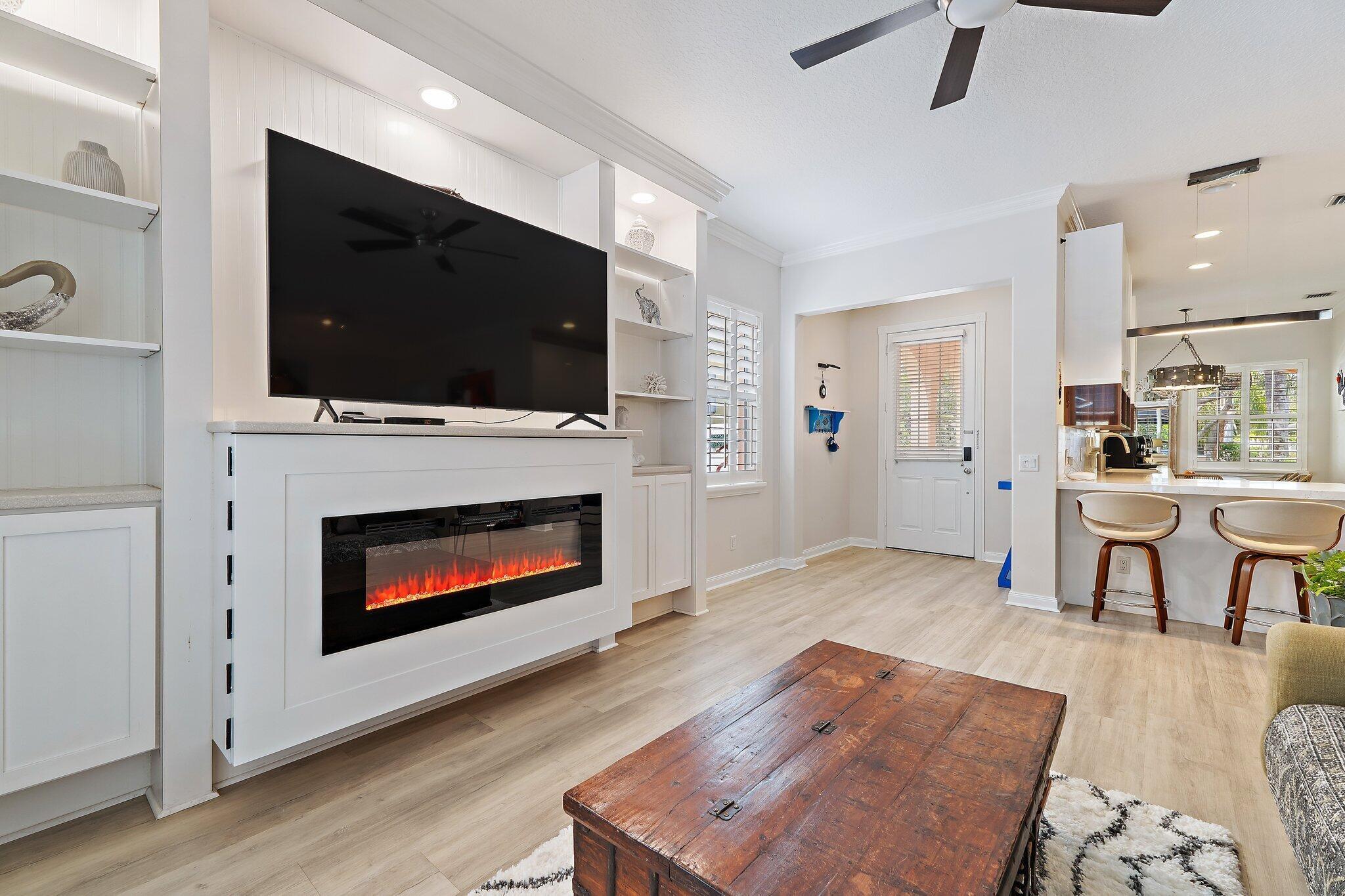 231 Caravelle Drive