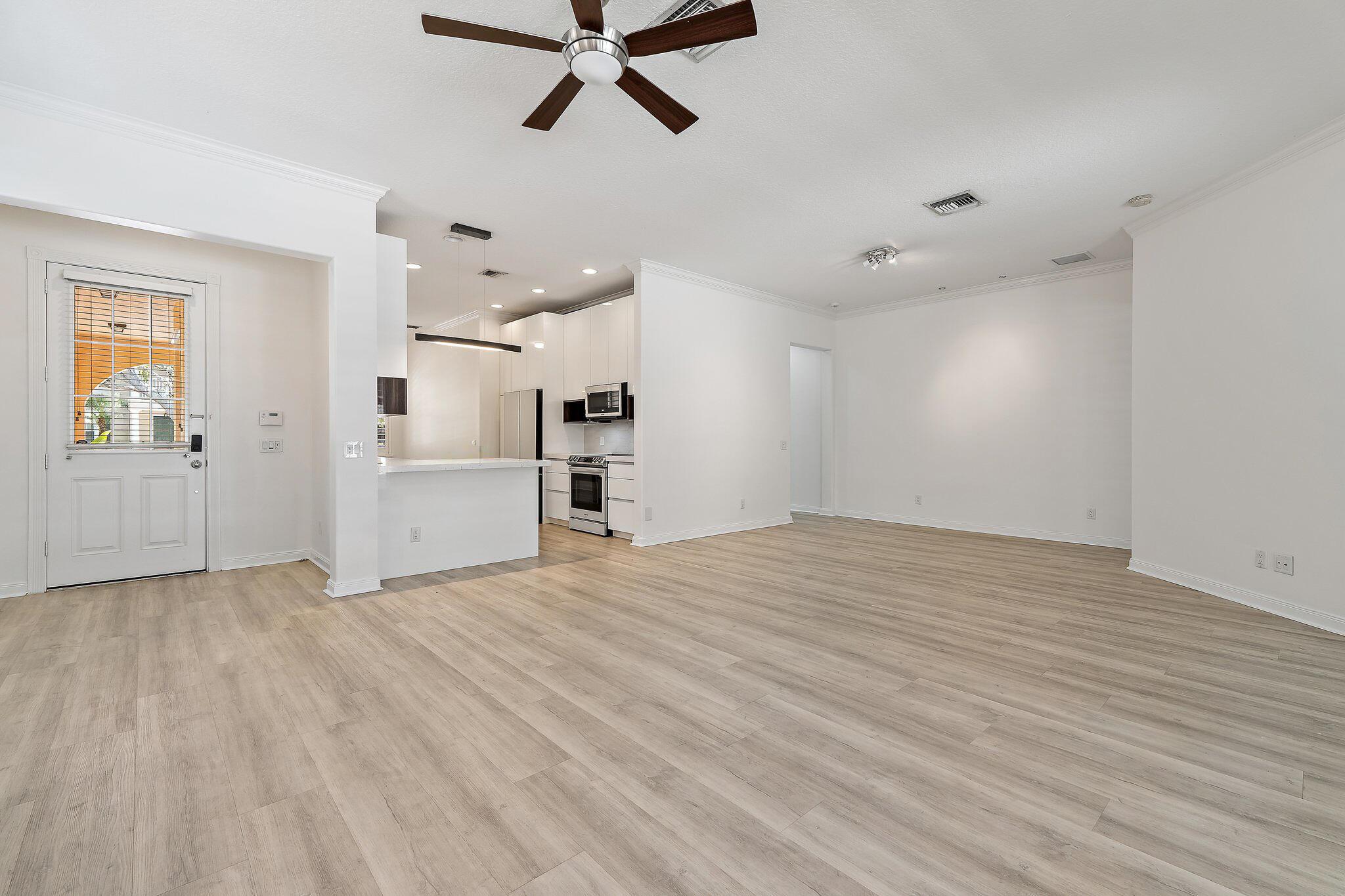 231 Caravelle Drive
