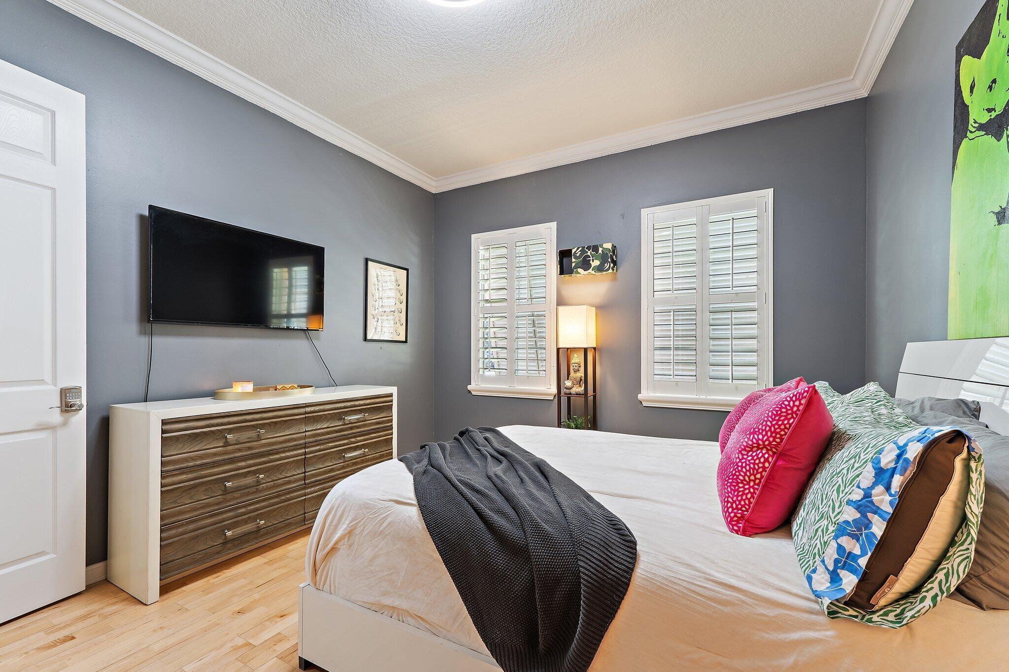 231 Caravelle Drive
