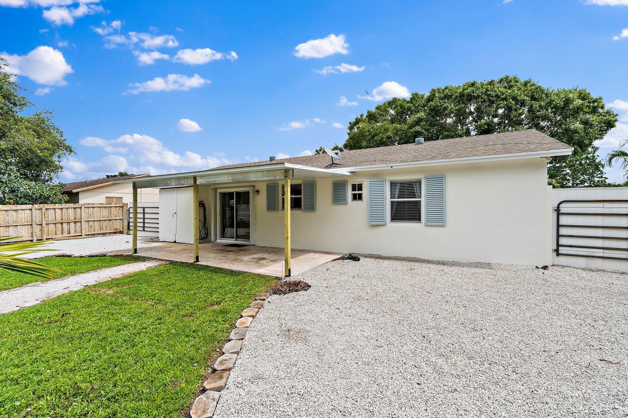1008 Mohawk Street