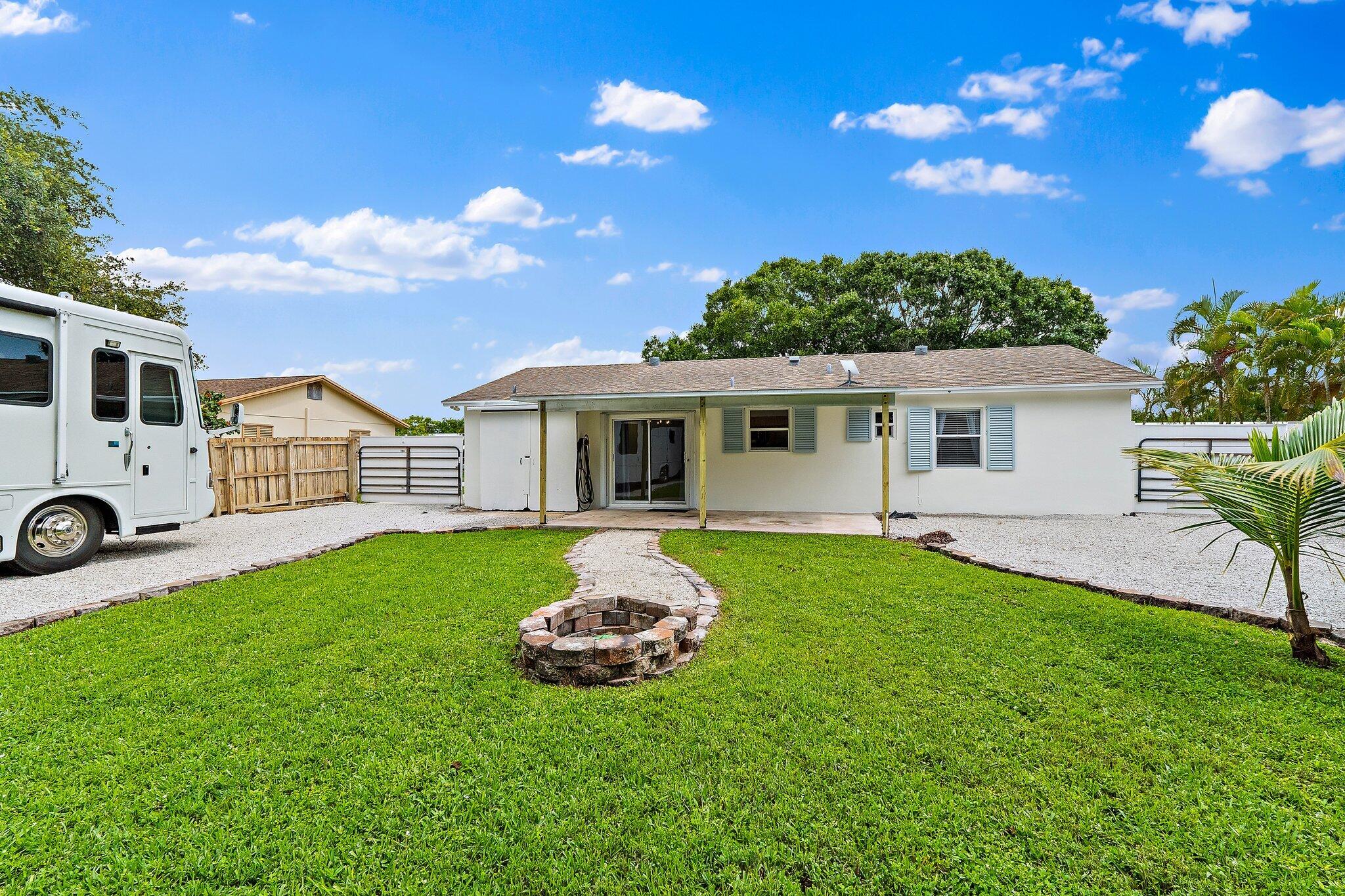 1008 Mohawk Street
