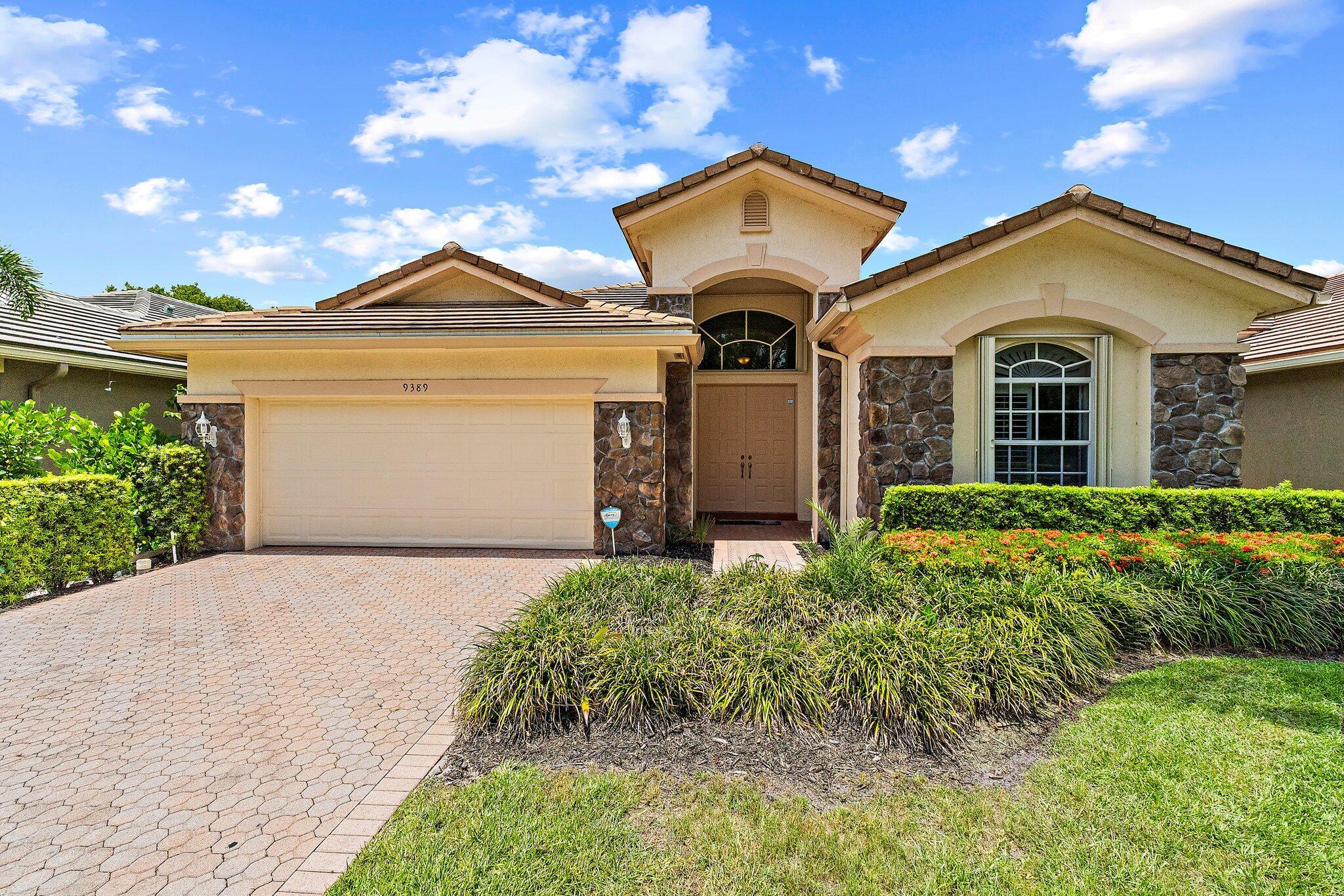 9389 Osprey Isles Boulevard