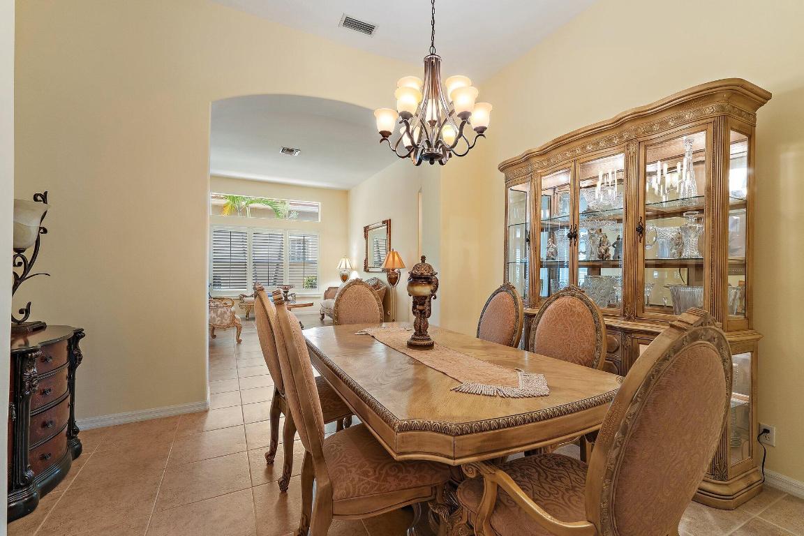 9389 Osprey Isles Boulevard