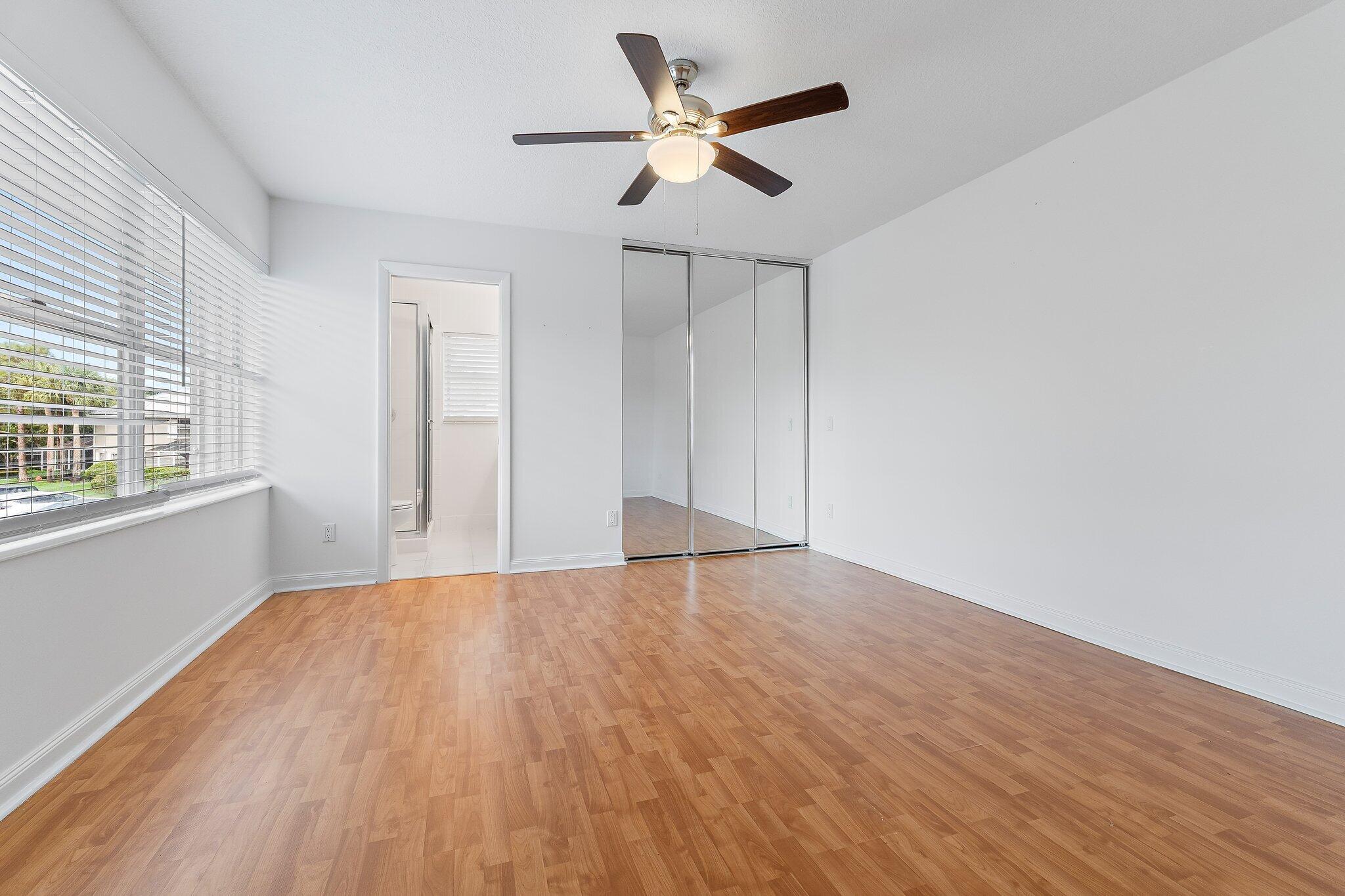 2406 SW Danbury Lane