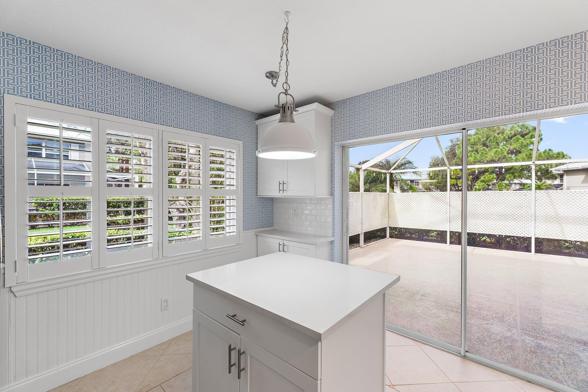 2406 SW Danbury Lane