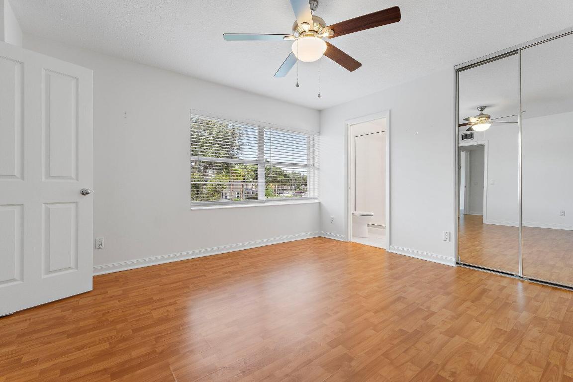 2406 SW Danbury Lane