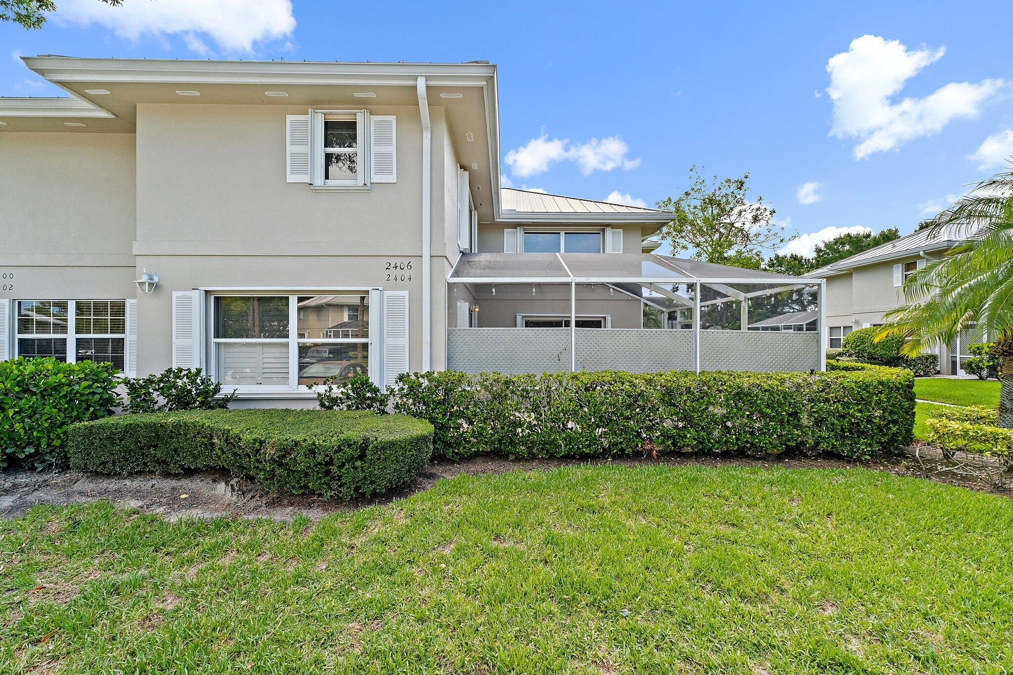 2406 SW Danbury Lane