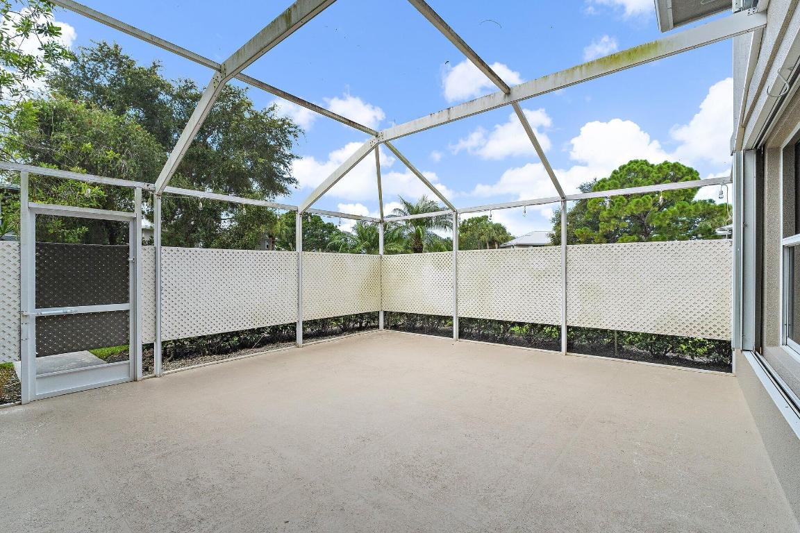 2406 SW Danbury Lane