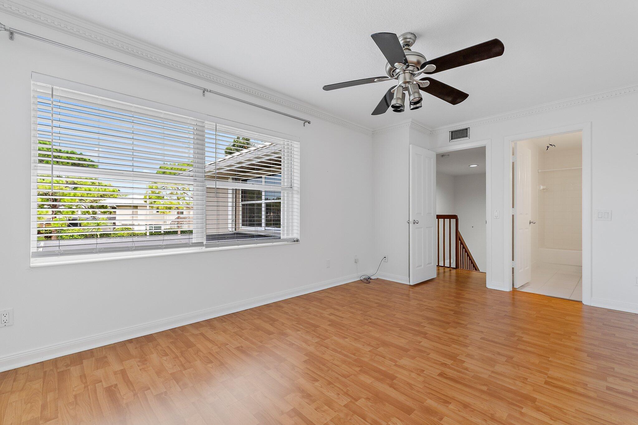 2406 SW Danbury Lane