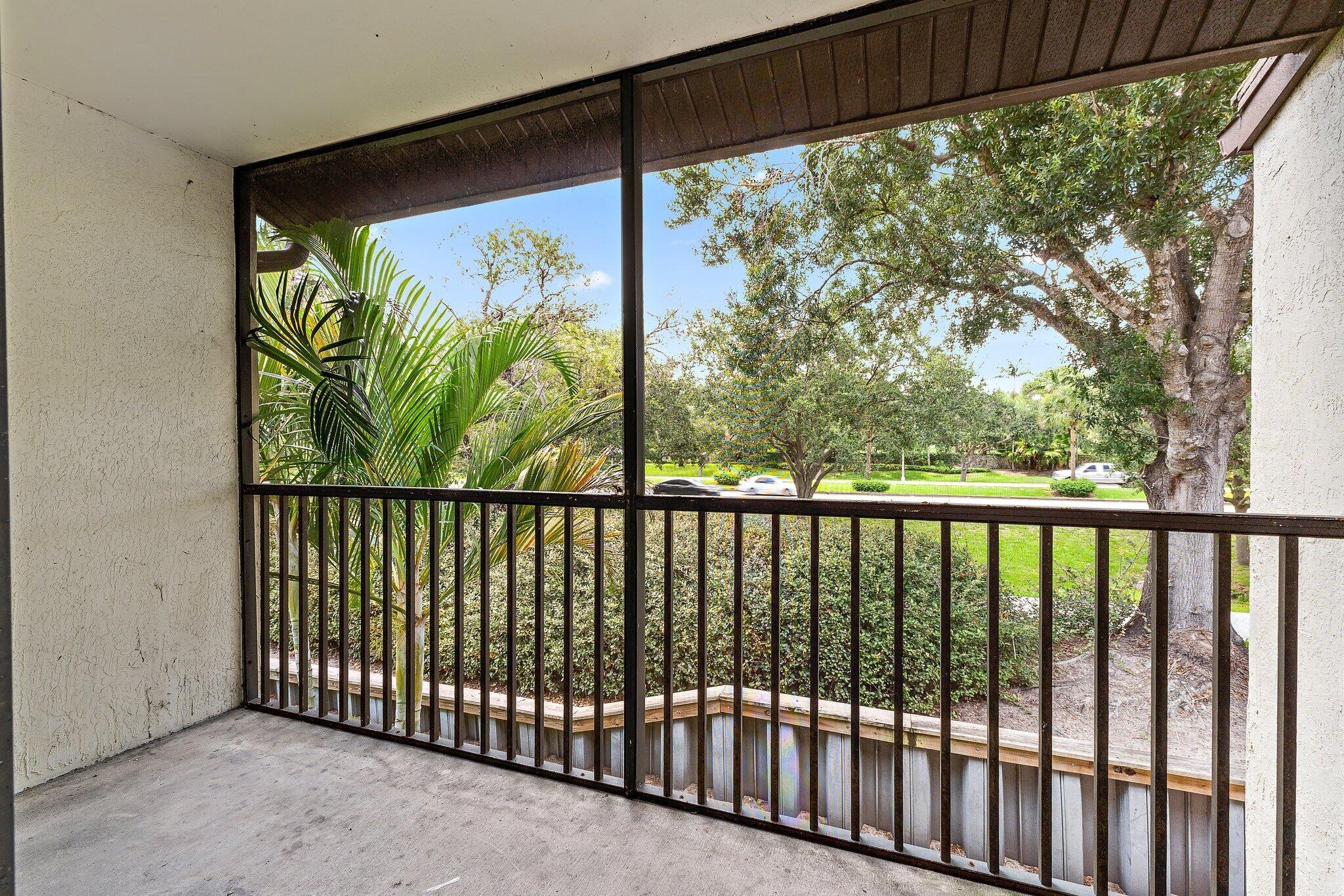 1995 SW Silver Pine Way 119-G2