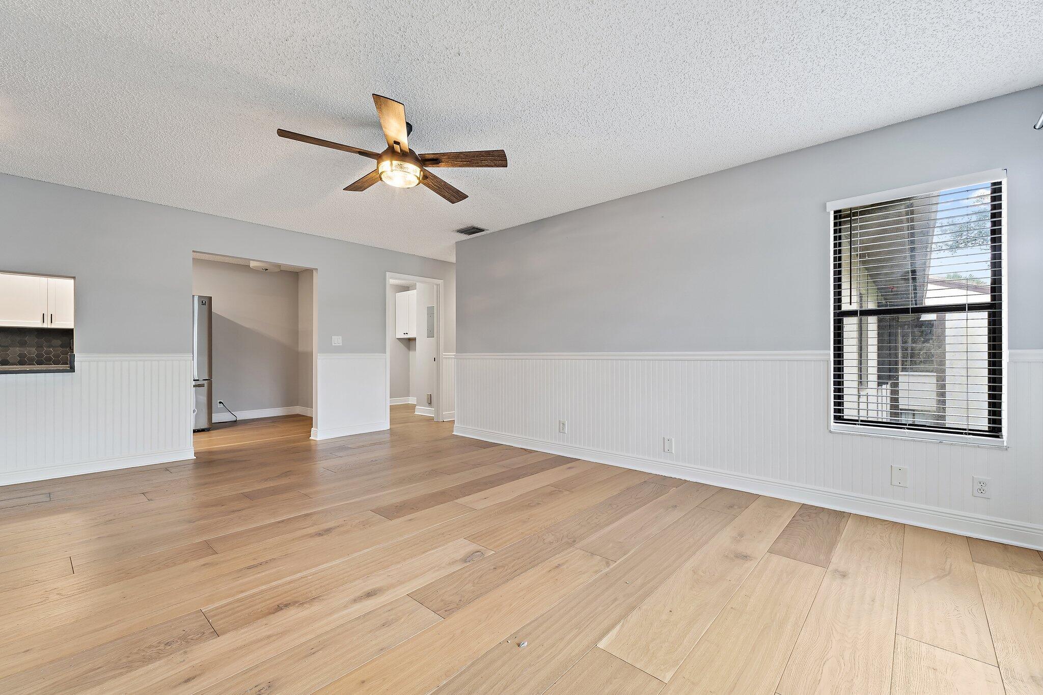 1995 SW Silver Pine Way 119-G2