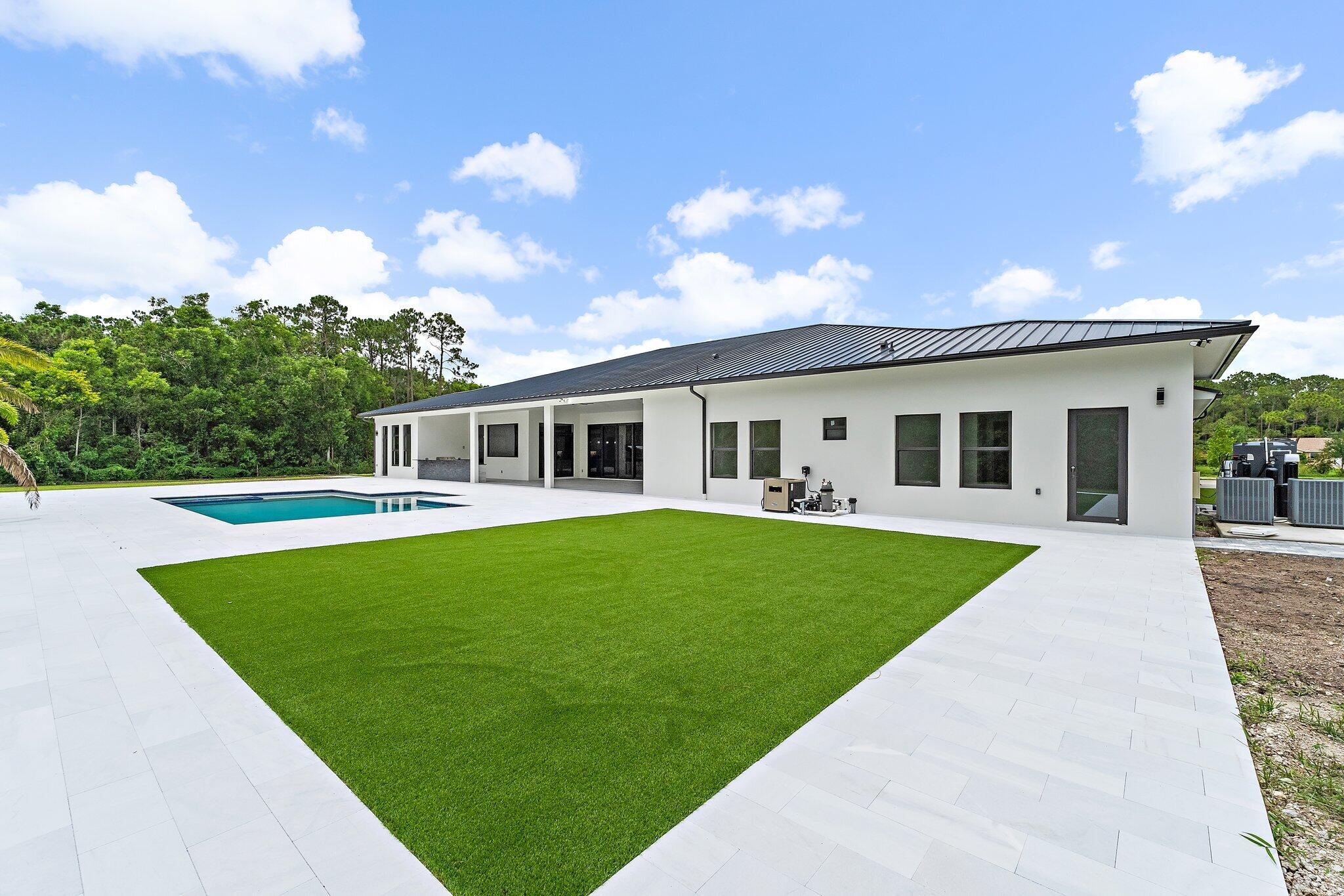 12850 152nd Street N