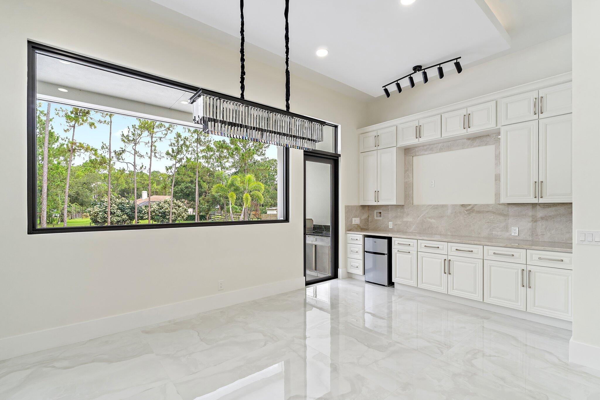 12850 152nd Street N