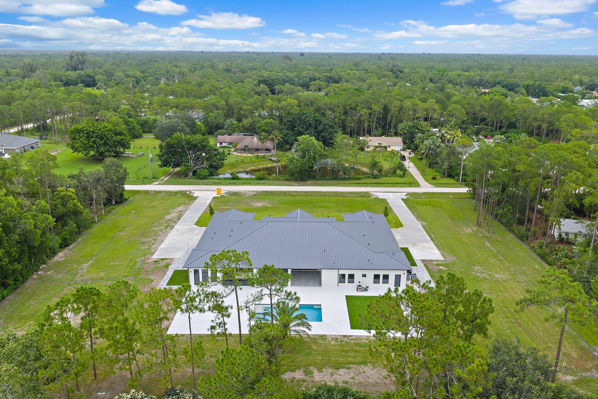 12850 152nd Street N