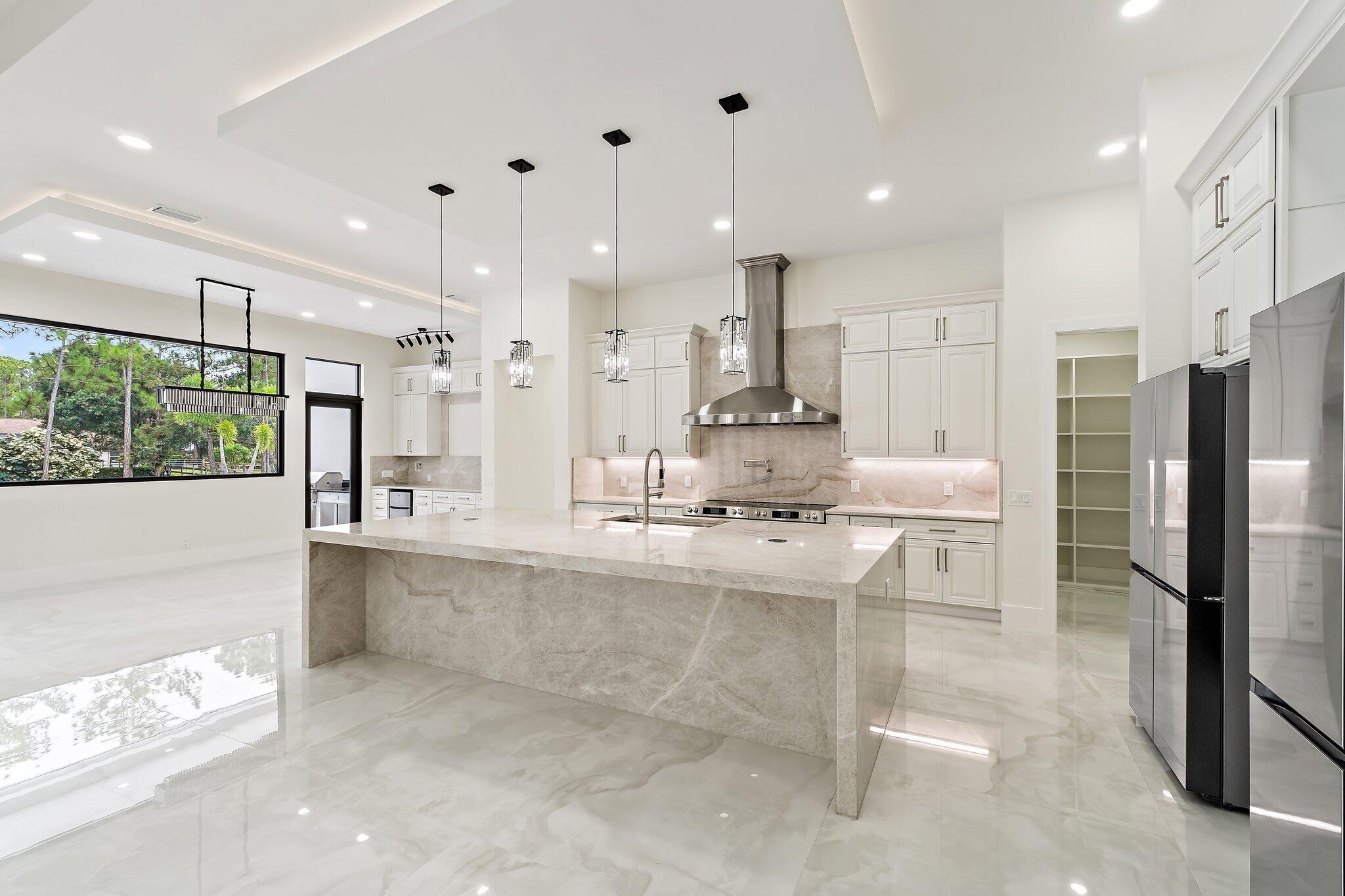 12850 152nd Street N