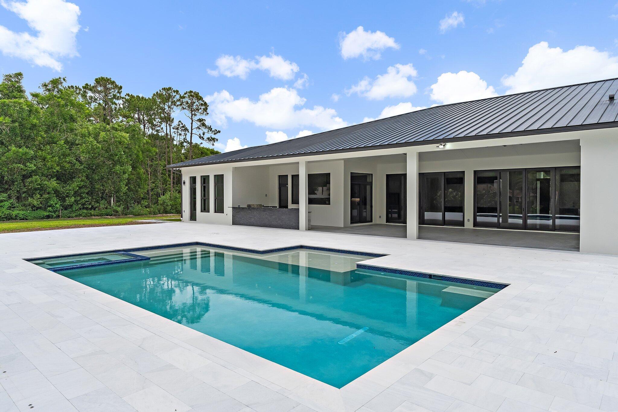 12850 152nd Street N