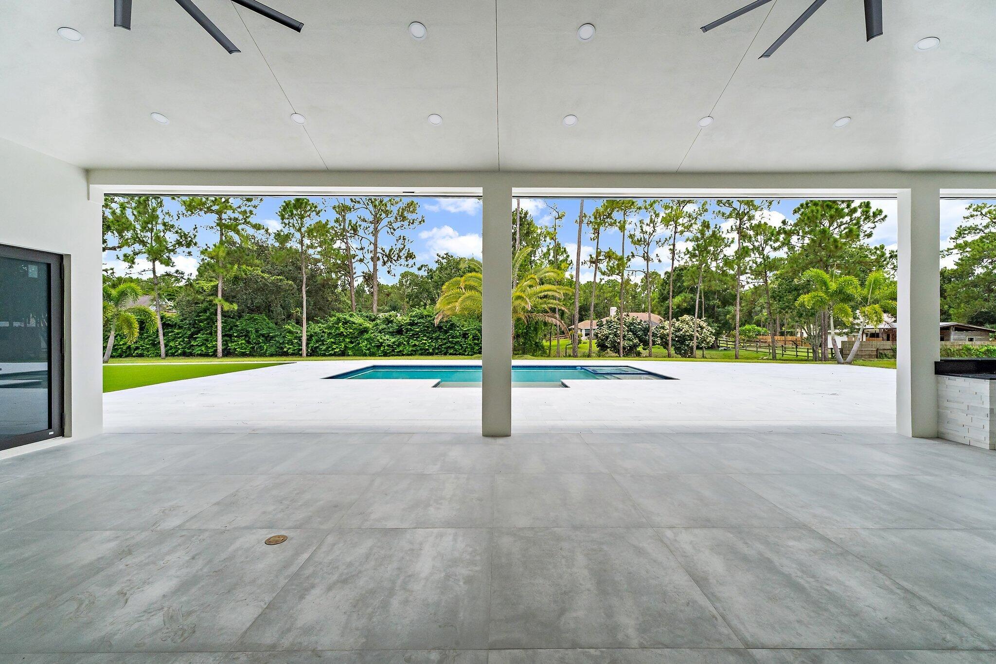 12850 152nd Street N