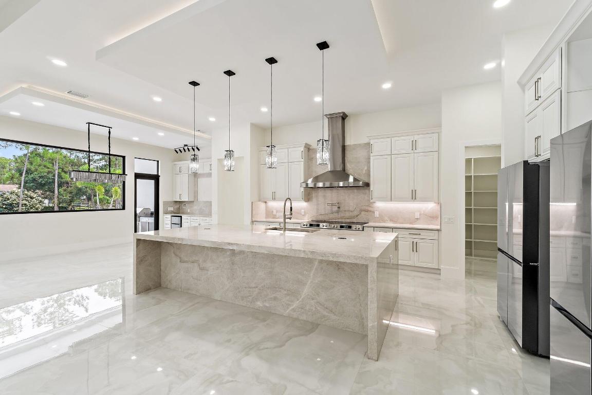 12850 152nd Street N