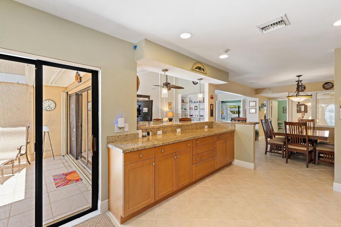 17205 Hilliard Terrace