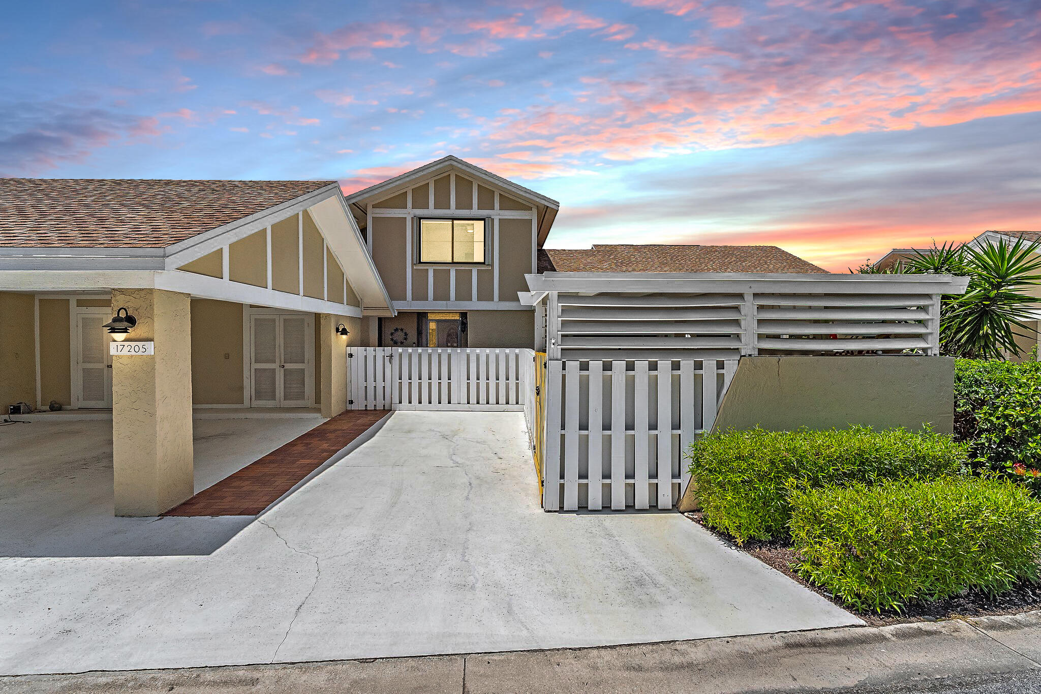 17205 Hilliard Terrace