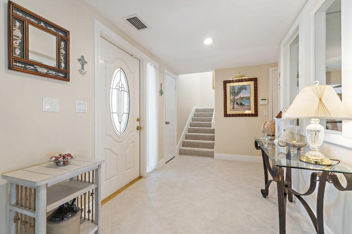 17205 Hilliard Terrace