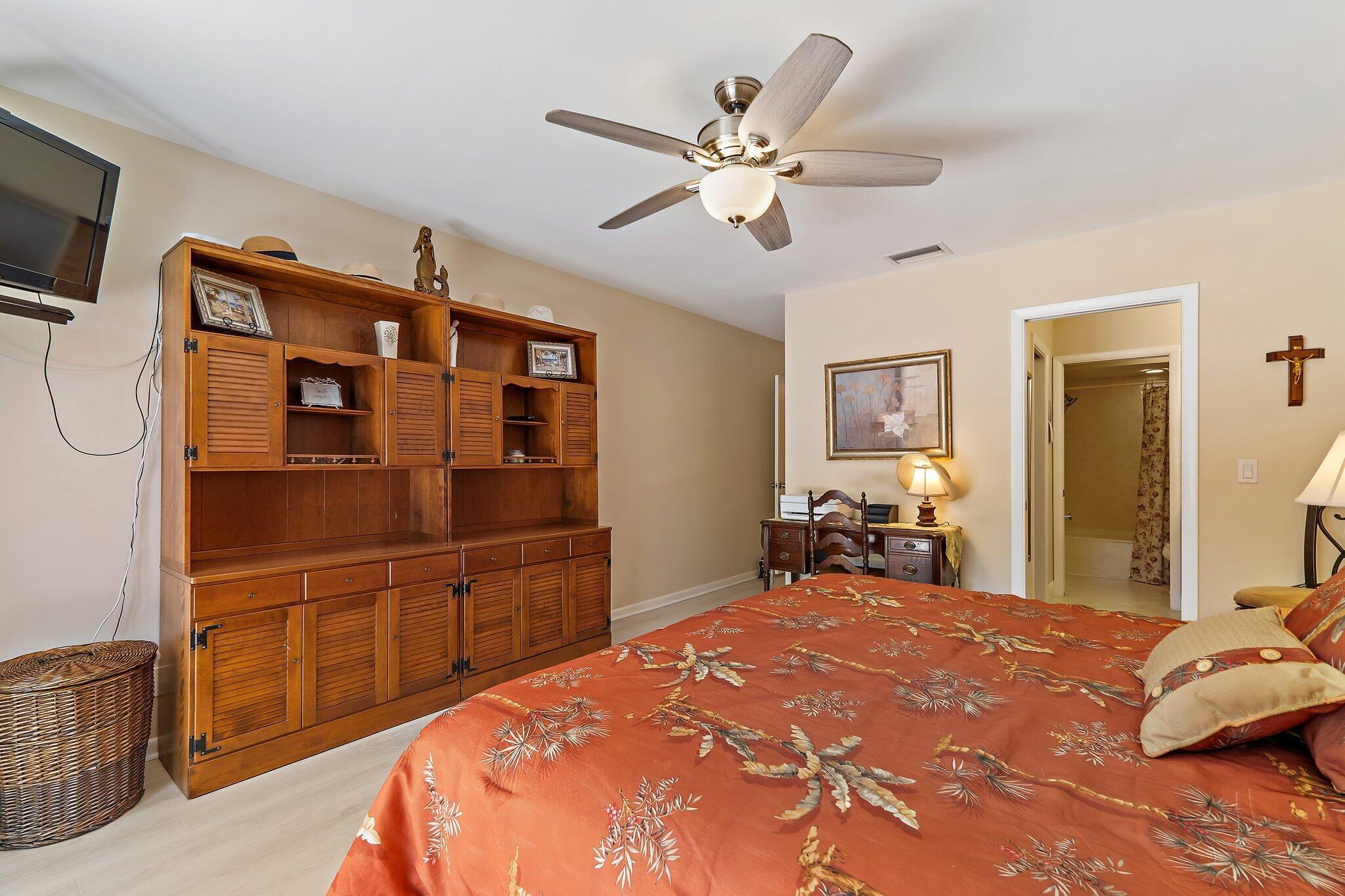 17205 Hilliard Terrace