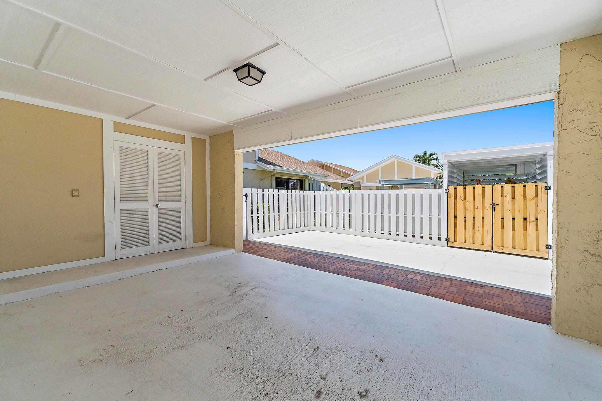 17205 Hilliard Terrace
