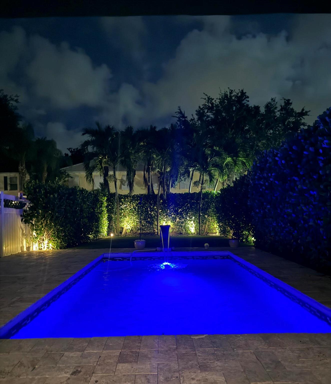 231 Caravelle Drive