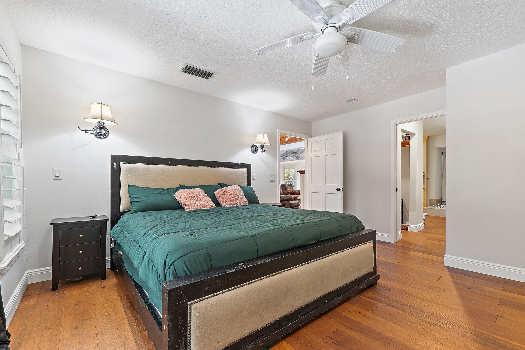 17886 116th Terrace N