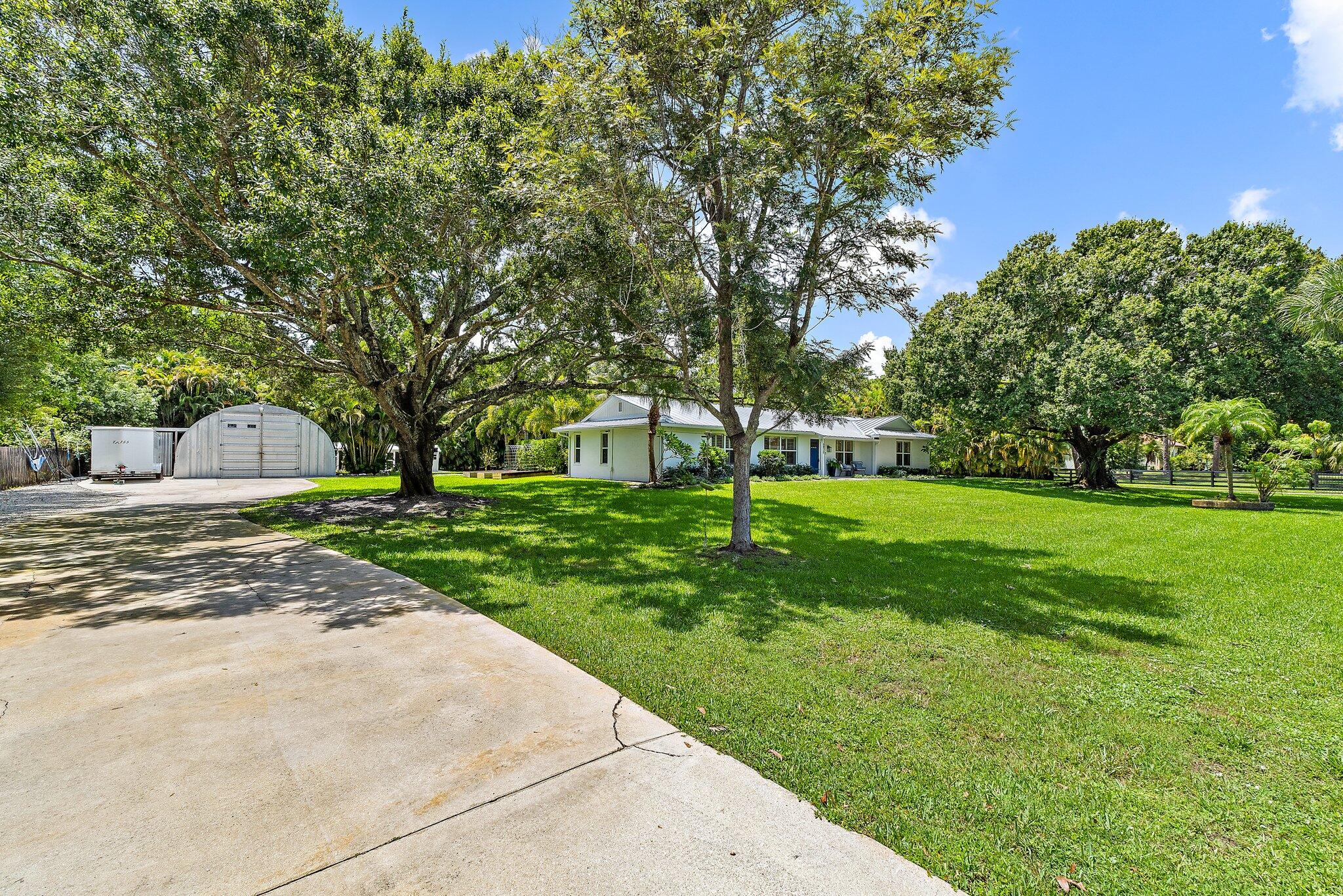 6820 140th Lane N
