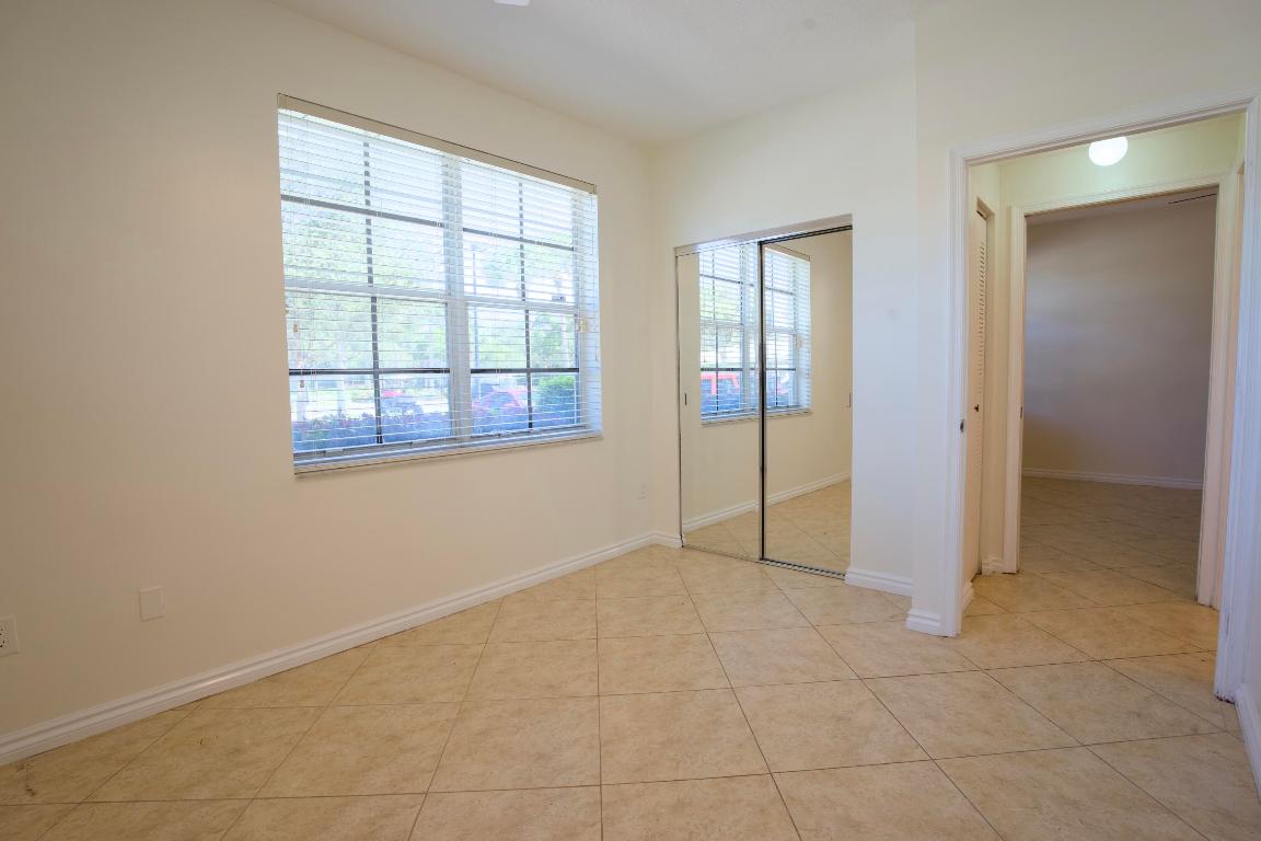 4903 Chancellor Drive 10