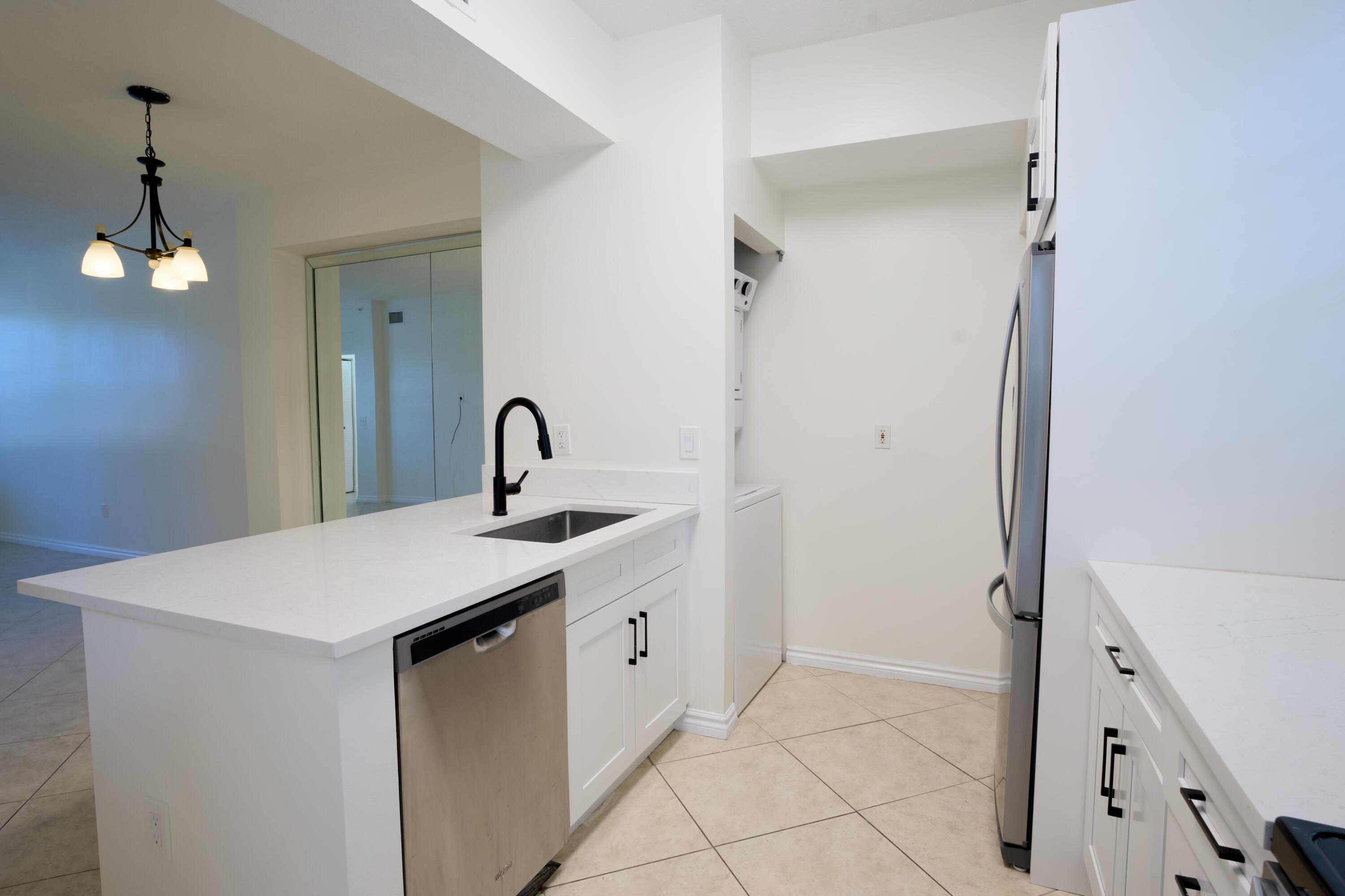 4903 Chancellor Drive 10