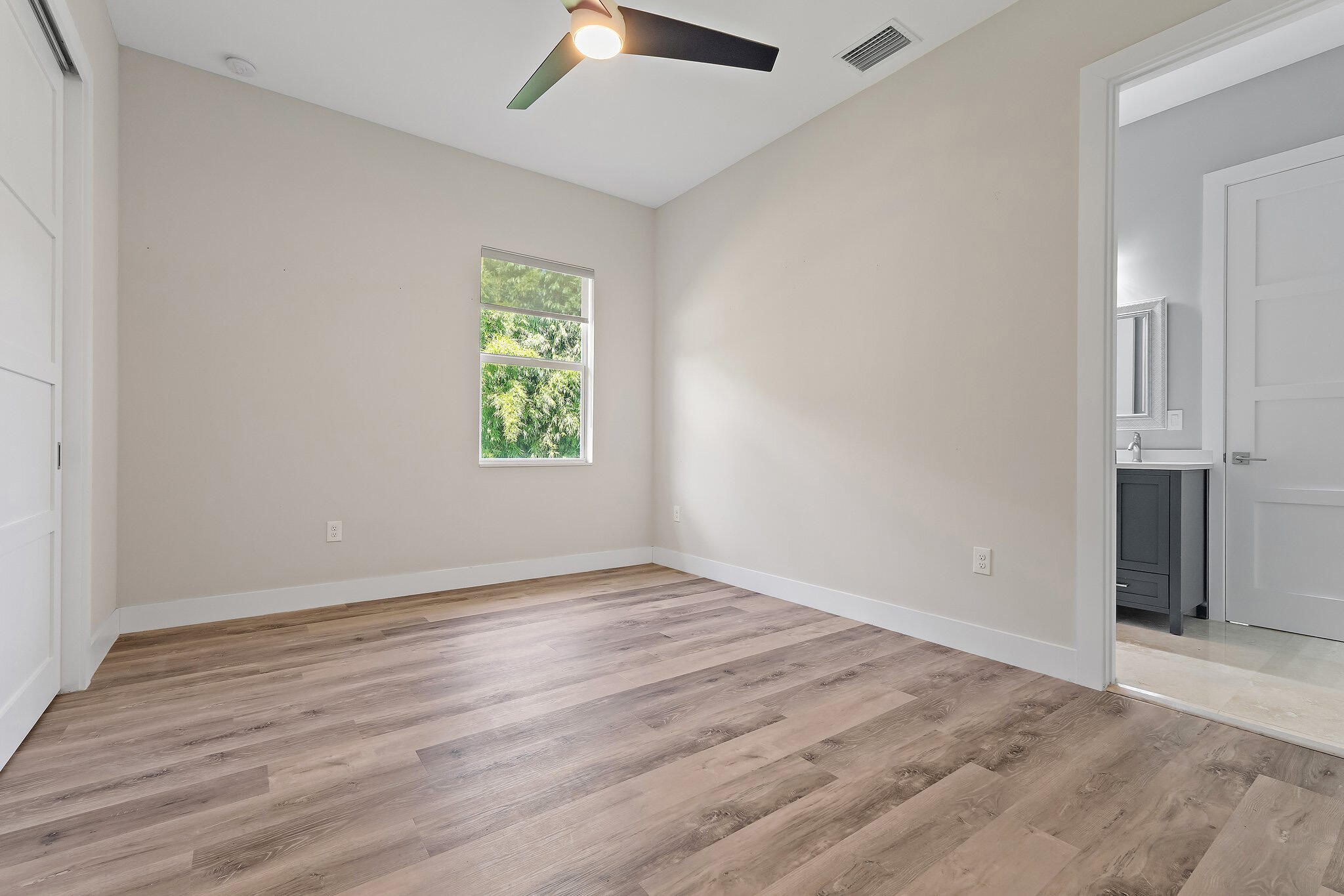13395 152nd Road N
