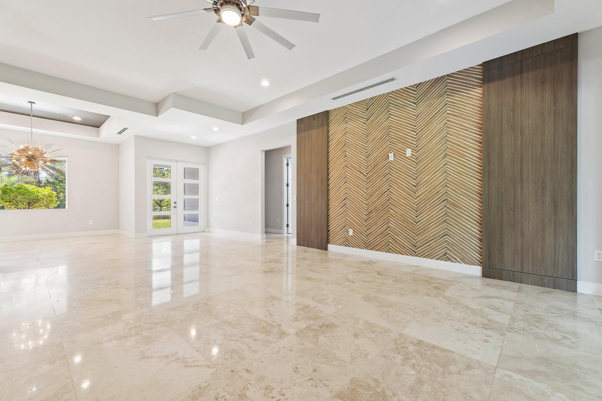 13395 152nd Road N