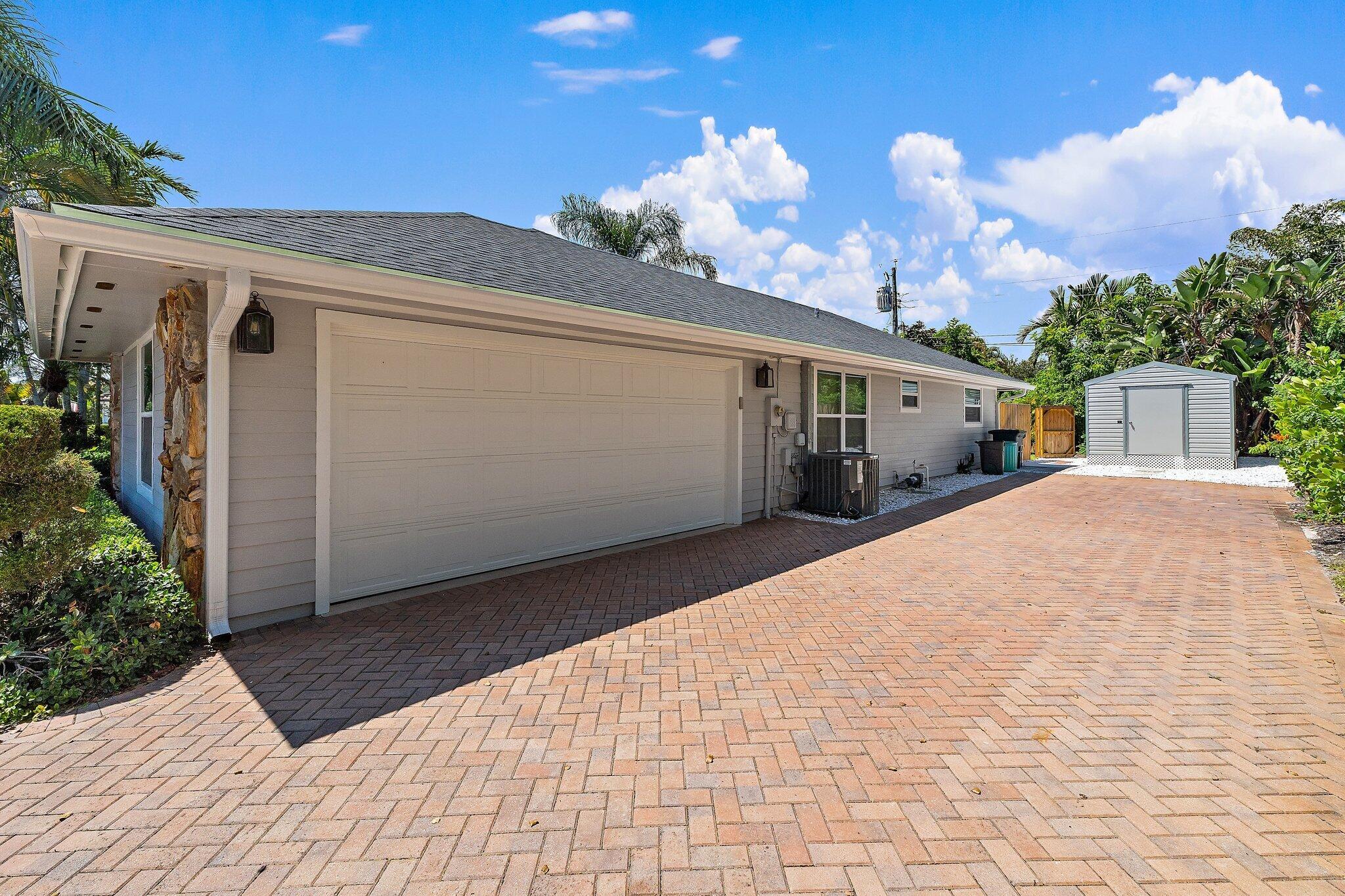 10 SE Splitrail Circle