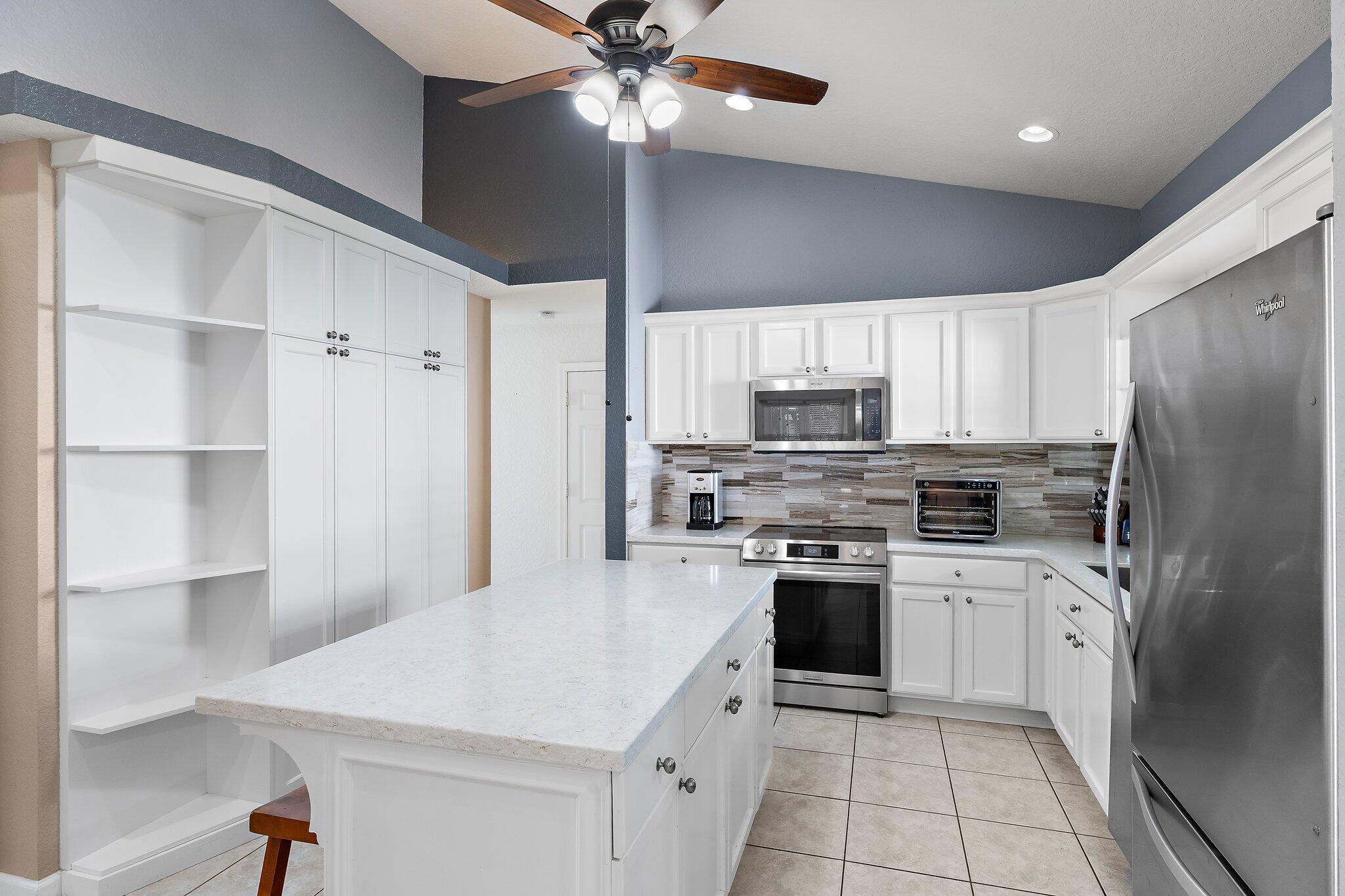 146 Pennock Landing Circle