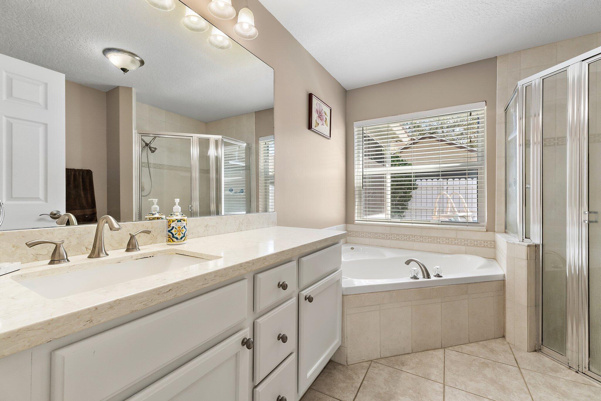 146 Pennock Landing Circle