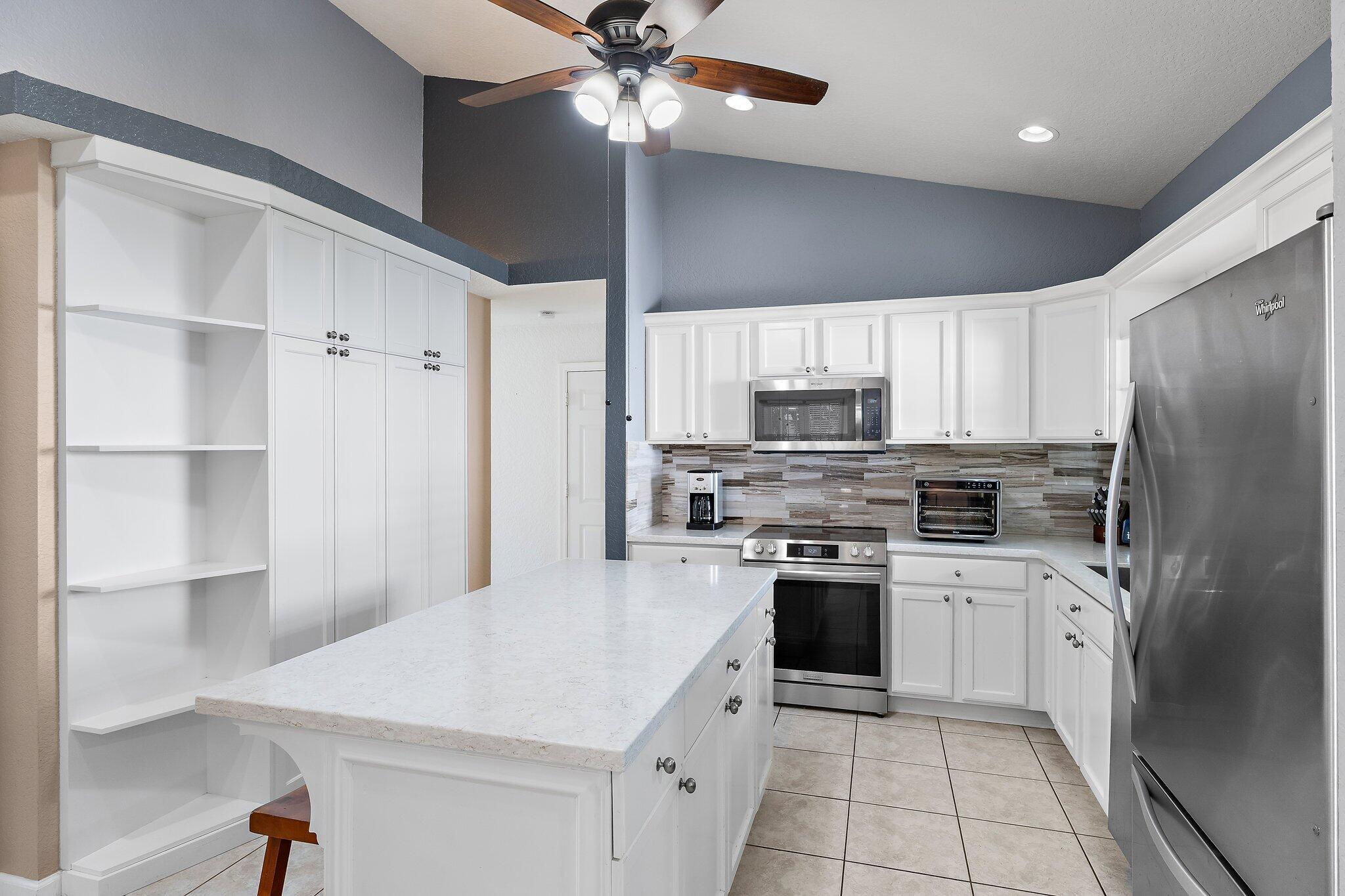 146 Pennock Landing Circle