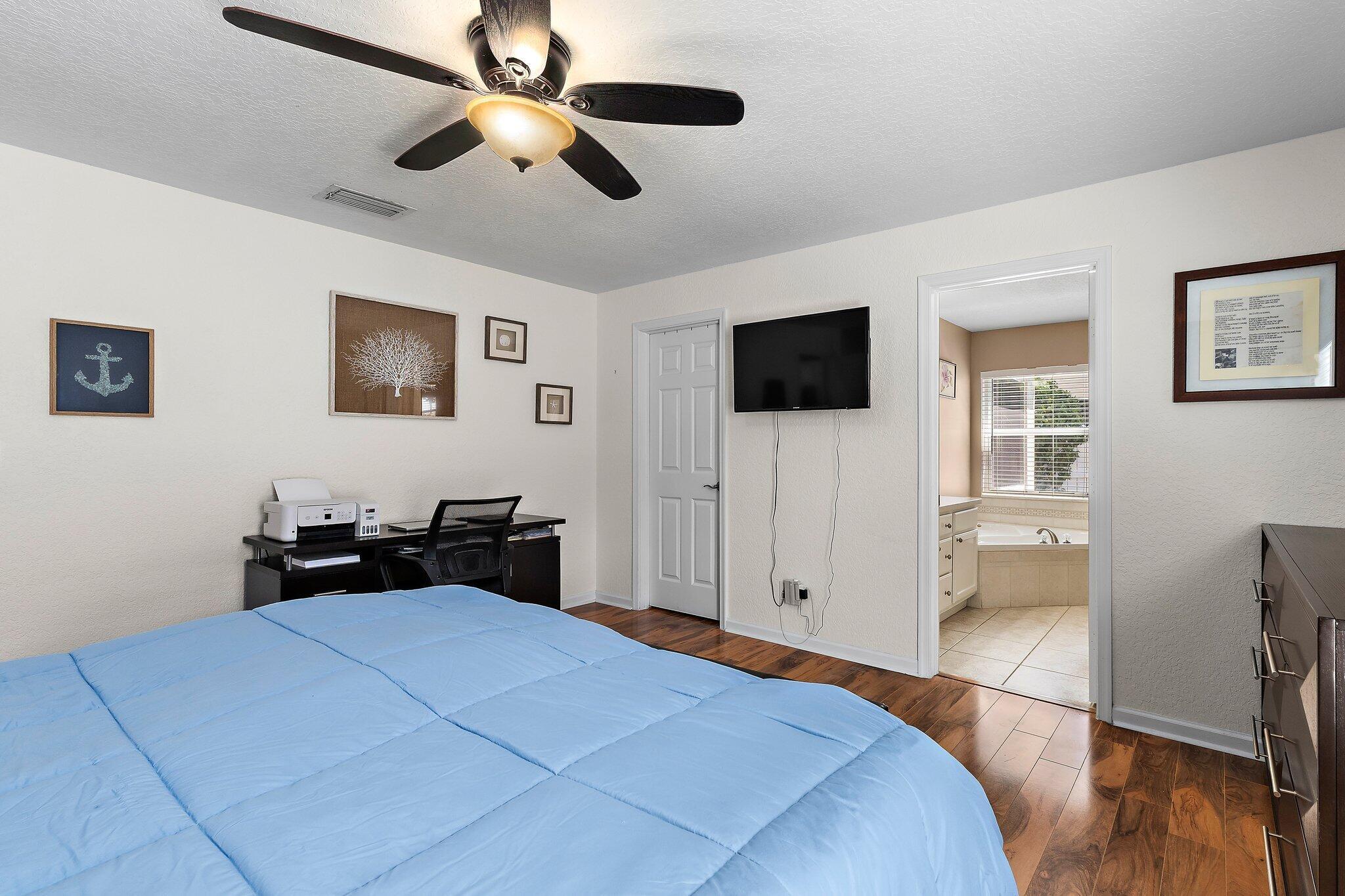 146 Pennock Landing Circle