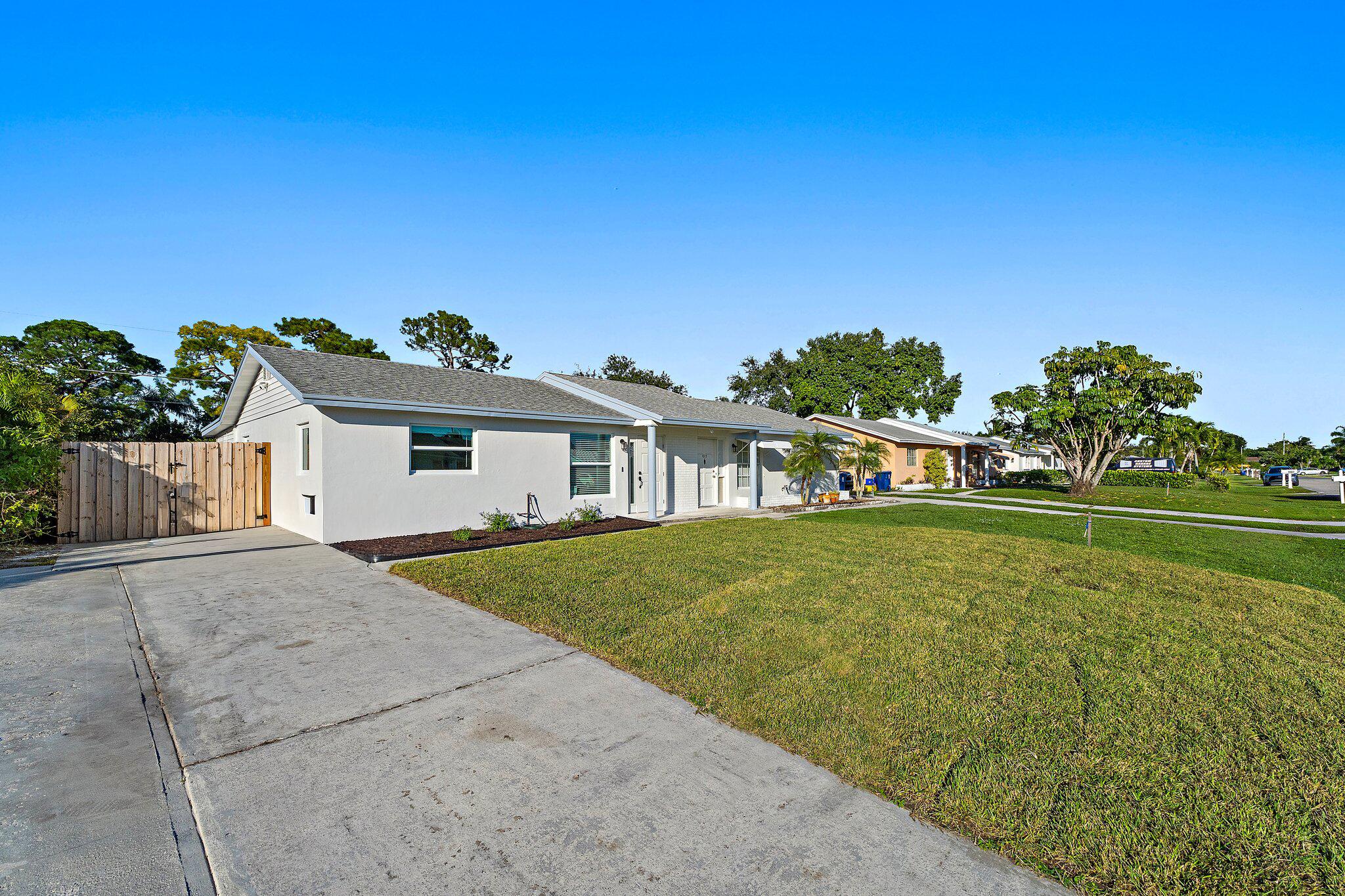 1015 Riverwood Lane