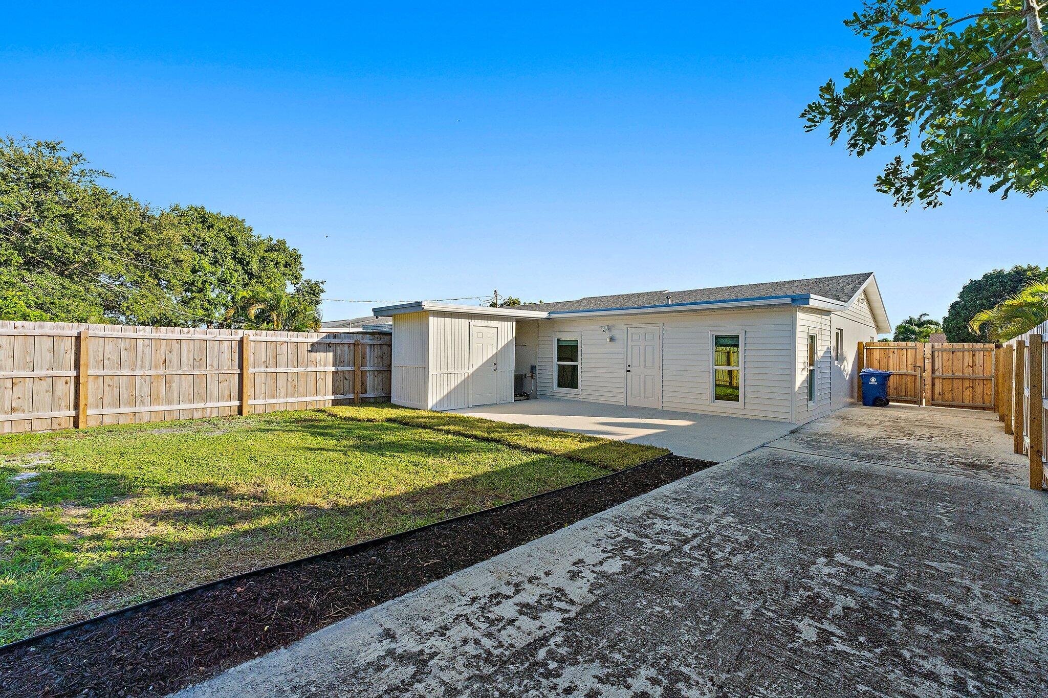 1015 Riverwood Lane