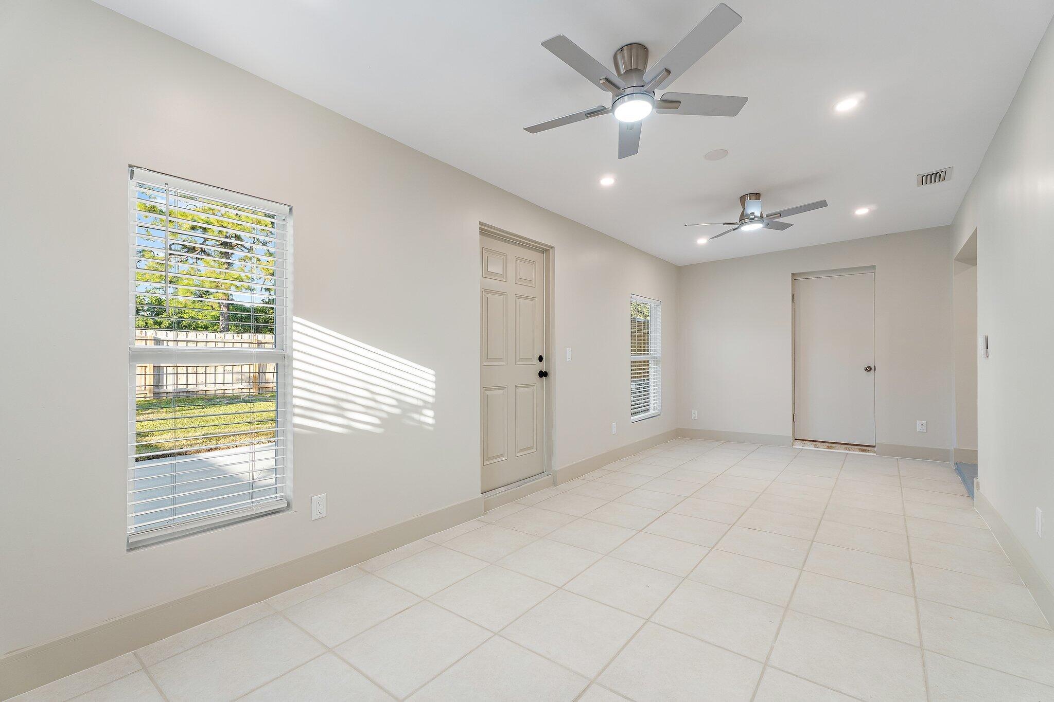 1015 Riverwood Lane
