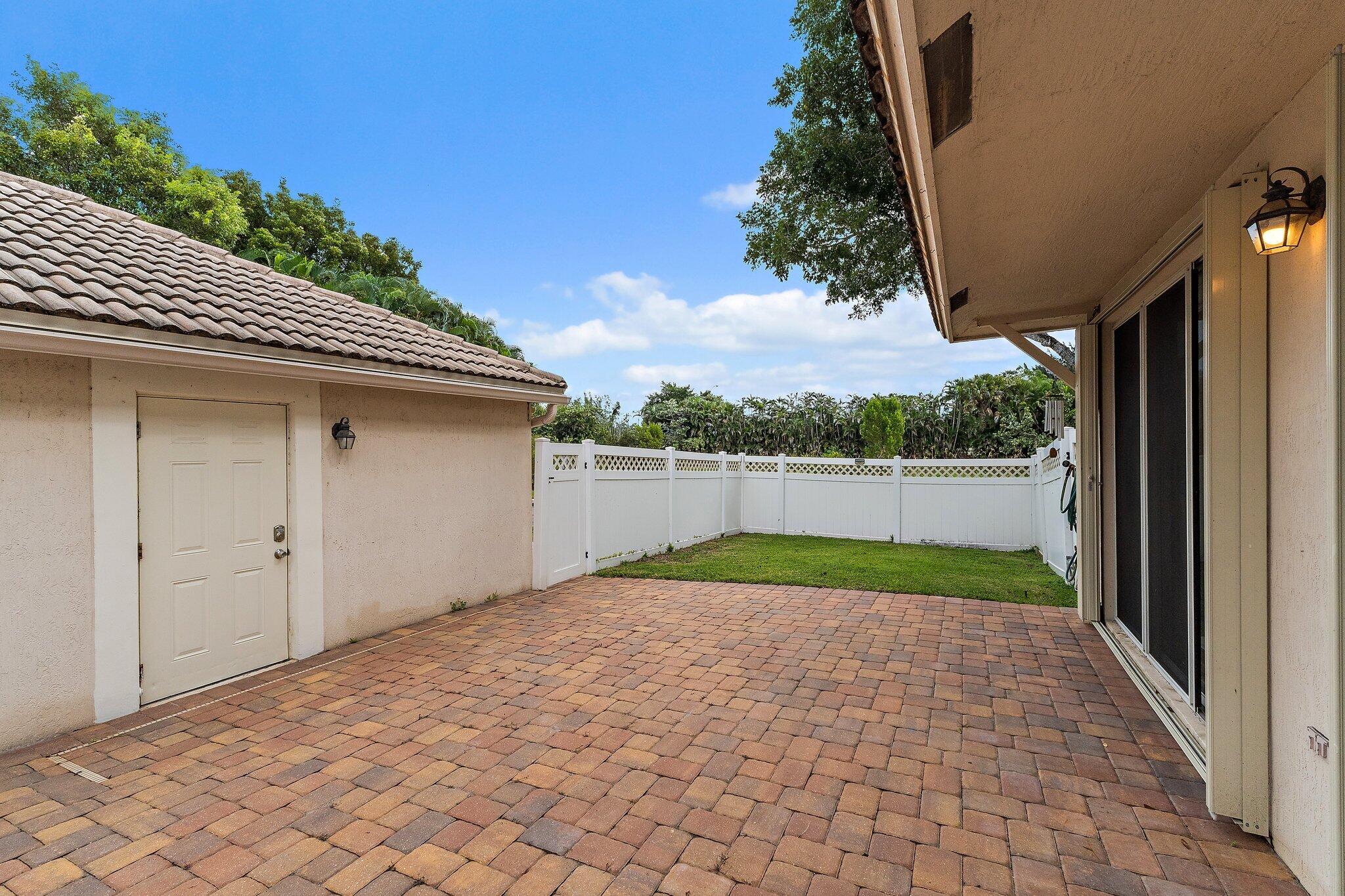 8041 Murano Circle