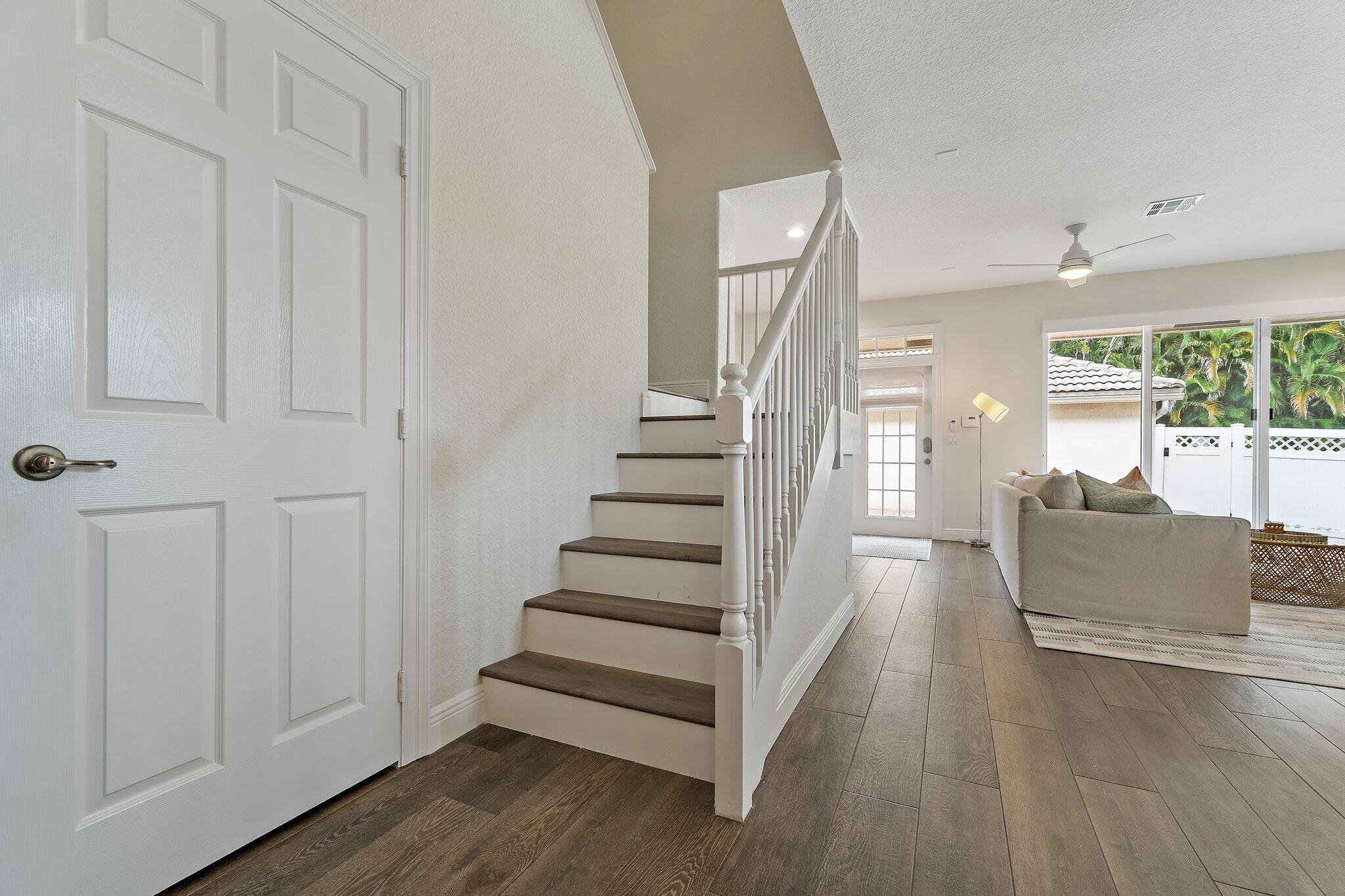 8041 Murano Circle